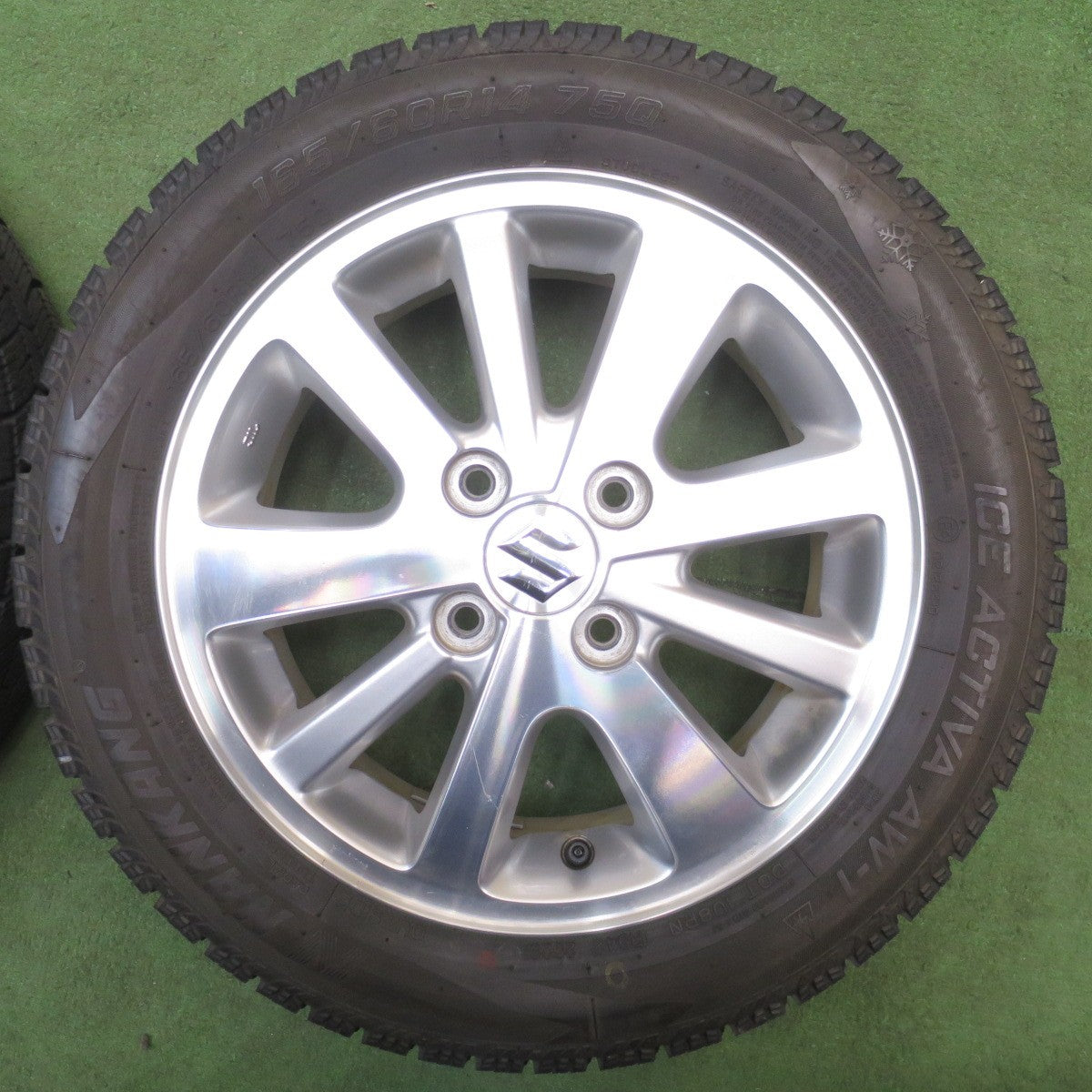 バリ溝！23年！8.5分★スズキ エブリイ ワゴン 純正 165/60R14 スタッドレス ナンカン アイスアクティバ AW-1 14インチ PCD100/4H★6051806NJス