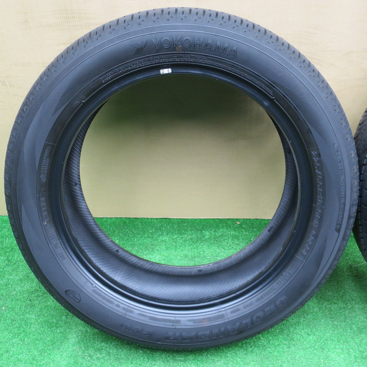 バリ溝！24年！9.5分★225/55R18 ヨコハマ ジオランダー SUV G055 G055E タイヤ 18インチ デリカ D:5 フォレスター レイバック ZR-V 等★5120604NKノタ