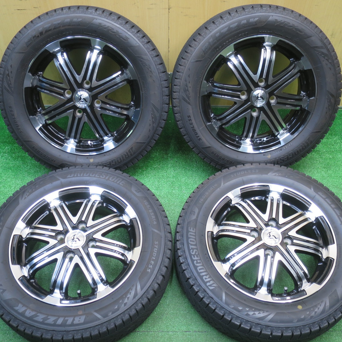 バリ溝！22年！キレイ！9分★スタッドレス 165/65R14 ブリヂストン ブリザック VRX3 Kashina V1 カシーナ 14インチ ハスラー ソリオ 等 PCD100/4H★5110407NJス