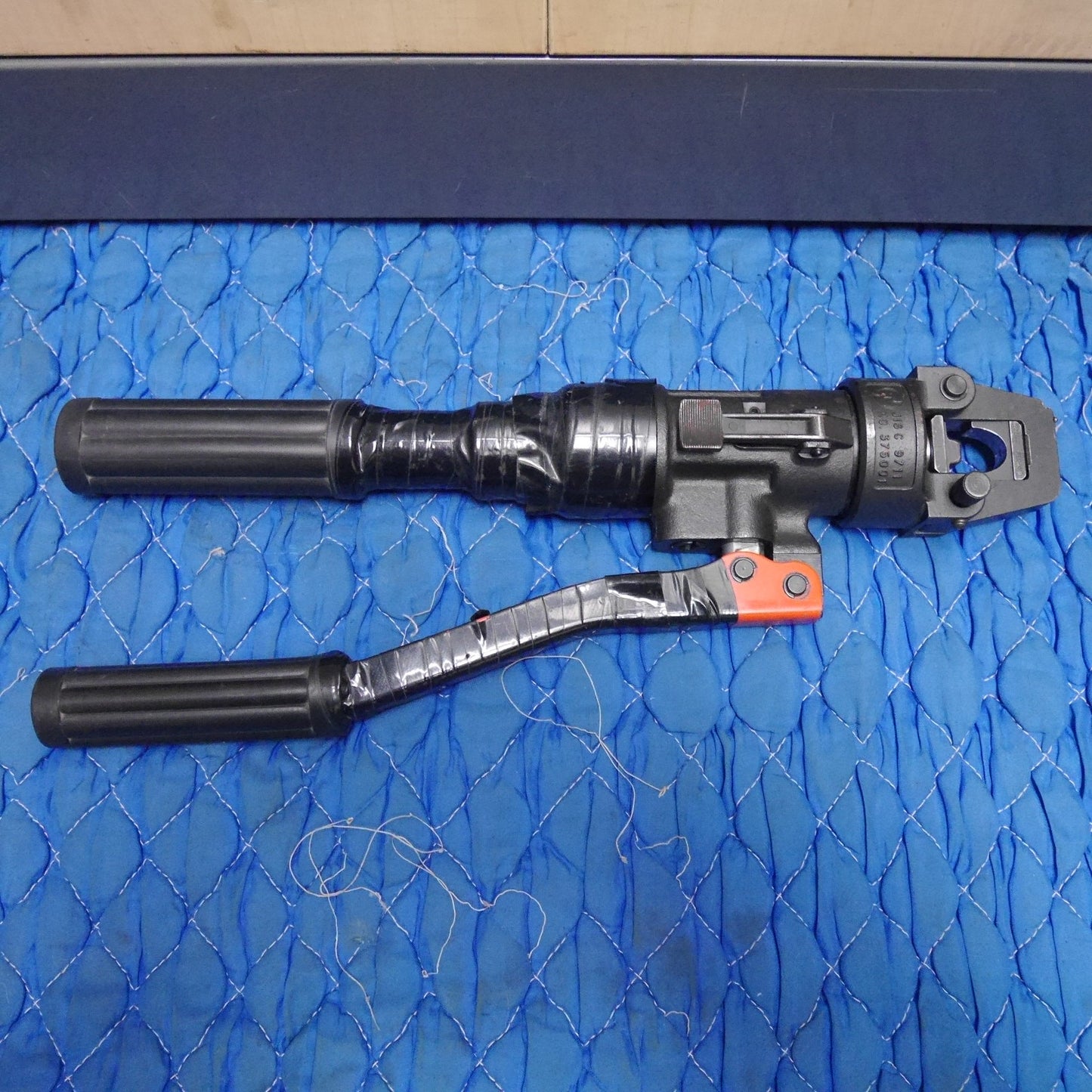 [送料無料] ☆泉精器 手動 油圧式 工具 9H-60 圧着 工具 道具 IZUMI イズミ☆