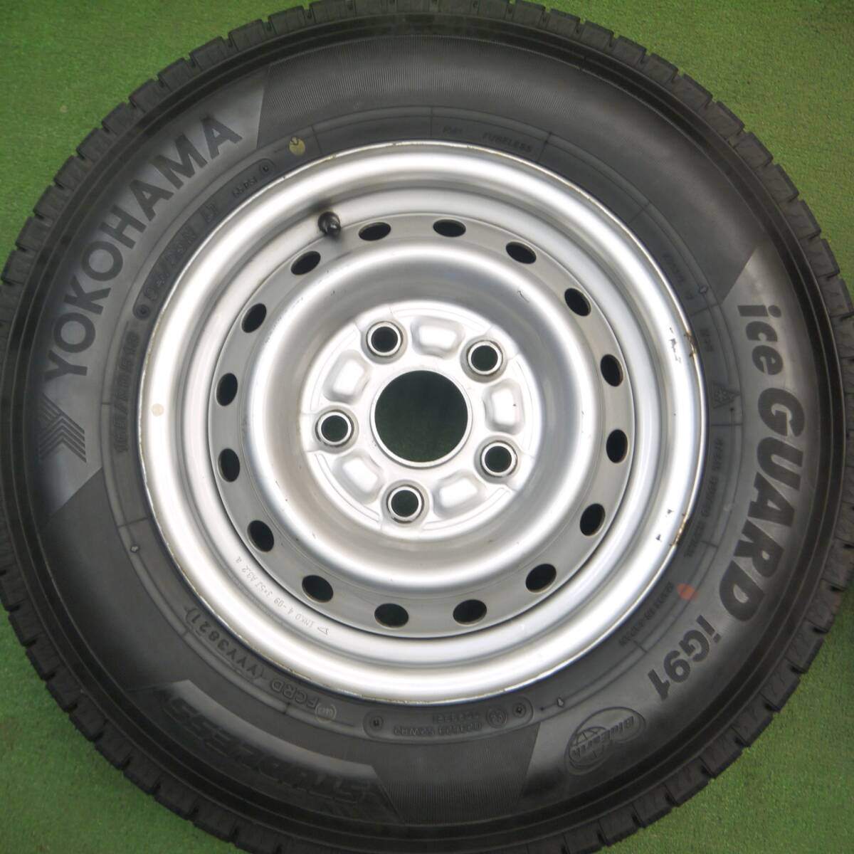 タイヤほぼ未使用！21年★ダイハツ ライトエース タウンエース 等 純正 スチール 165/80R13 94/93N スタッドレス ヨコハマ アイスガード iG91 13インチ PCD114.3/5H★5022512Hス