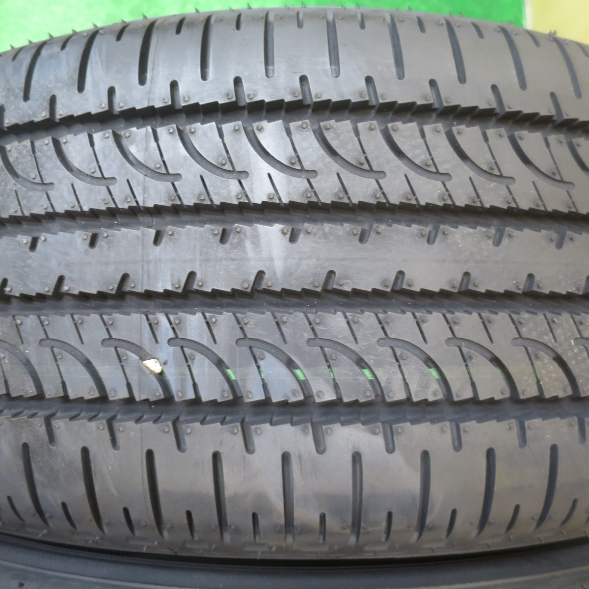 新車外し！25年★三菱 デリカ D:5 純正 225/55R18 ヨコハマ ジオランダー SUV G055 G055E 18インチ D5 PCD114.3/5H★5102205NJノ