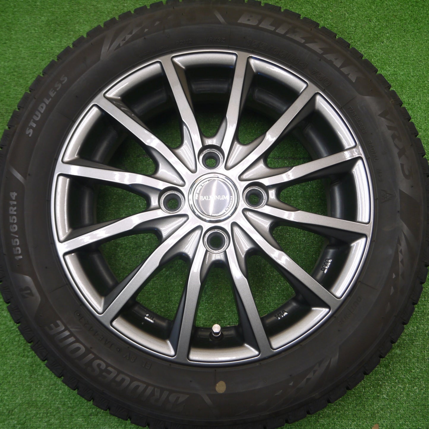 [送料無料] バリ溝！23年！キレイ！ほぼ10分★スタッドレス 155/65R14 ブリヂストン ブリザック VRX3 BALMINUM バルミナ 14インチ PCD100/4H★4092003Hス