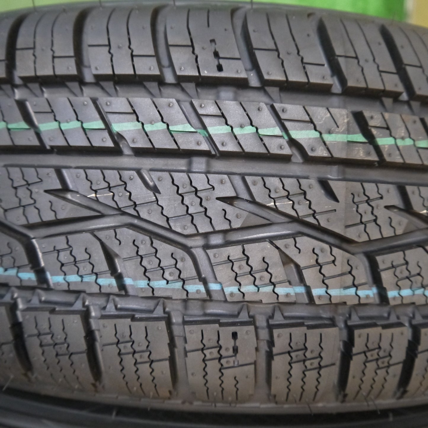 未使用！23年★185/65R15 トーヨー CELSIUS セルシアス オールシーズン タイヤ 15インチ フリード シエンタ アクア ノート デミオ 等★5080105Hスタ