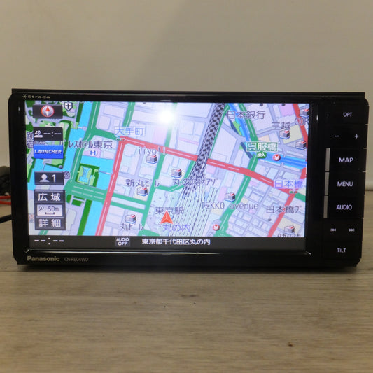 [送料無料] ★パナソニック Panasonic SDカーナビステーション Strada  CN-RE04WD[97]★