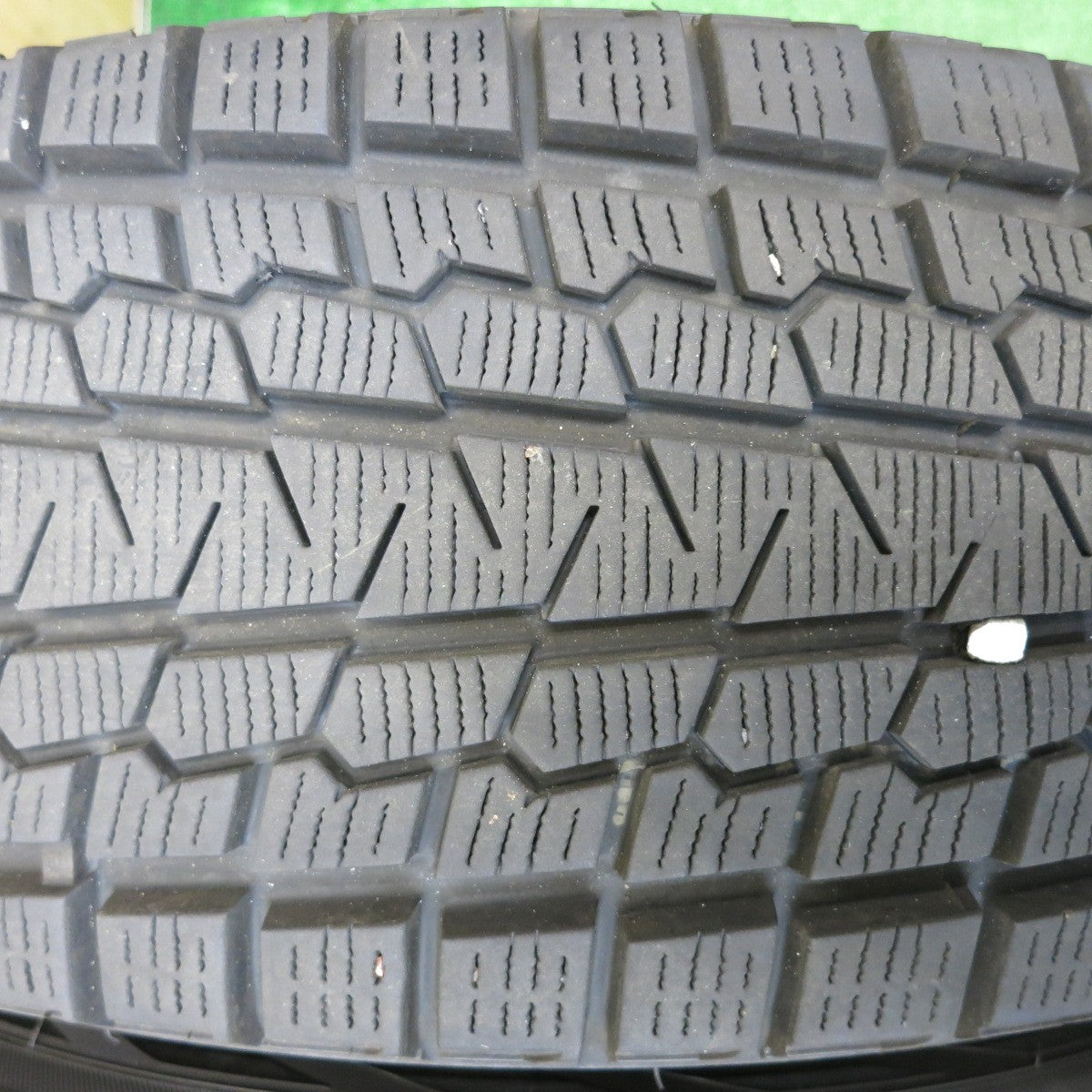 バリ溝！23年！9分★DHS C034 215/70R16 スタッドレス ヨコハマ アイスガード G075 ダウンヒル スペシャル 16インチ PCD114.3/5H★5122805HAス