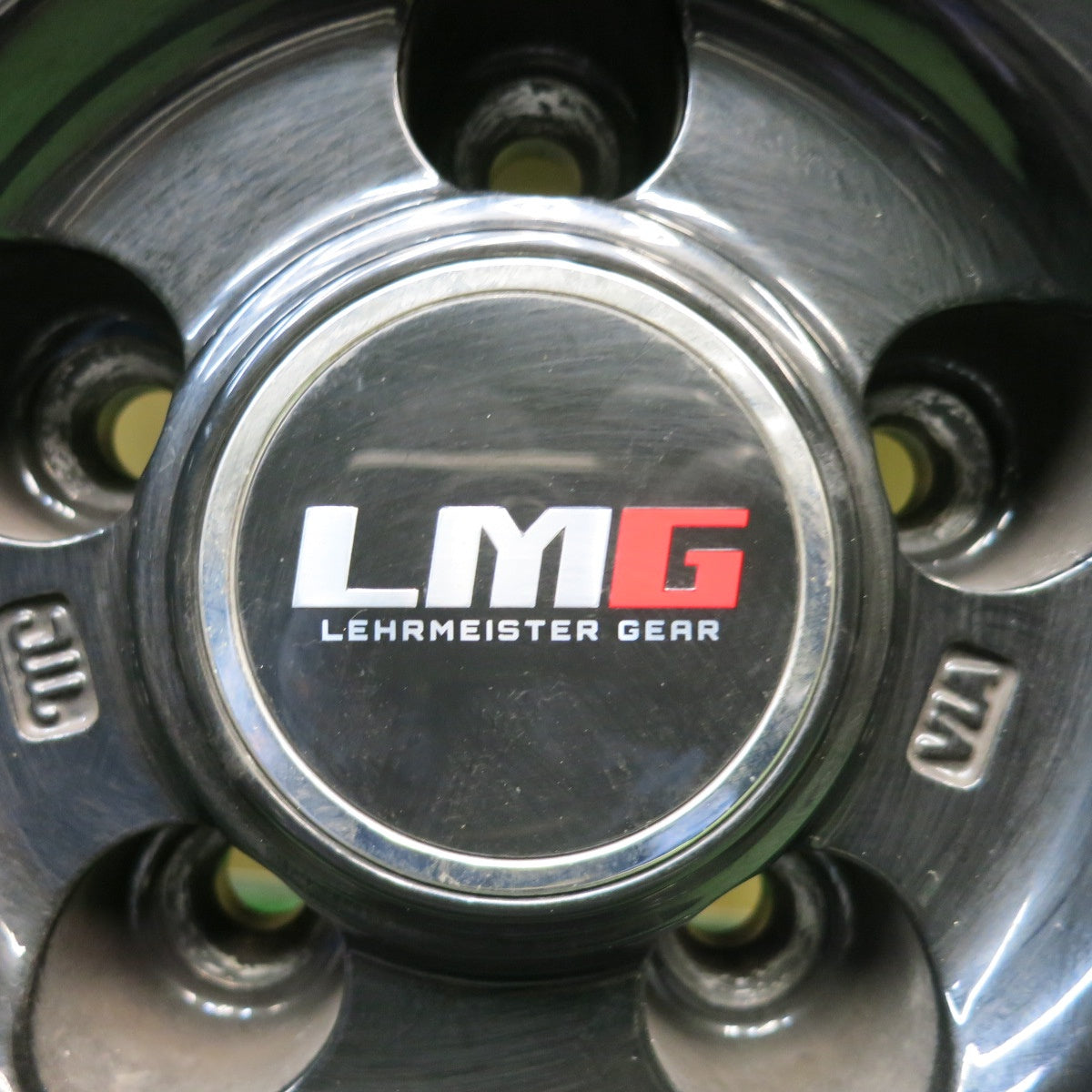 バリ溝！23年！9.5分以上★ジープ 等 LMG MS-9W 215/65R16 スタッドレス ダンロップ ウインターマックス SJ8 LEHRMEISTER GEAR 16インチ PCD110/5H★6032911HAス