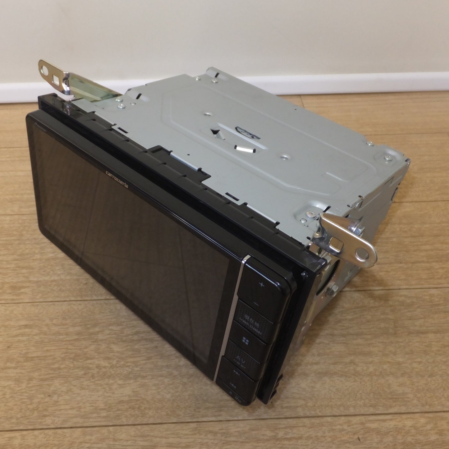 [送料無料] キレイ★カロッツェリア carrozzeria 楽ナビ メモリーナビゲーション AVIC-RW710 パイオニア Pioneer★