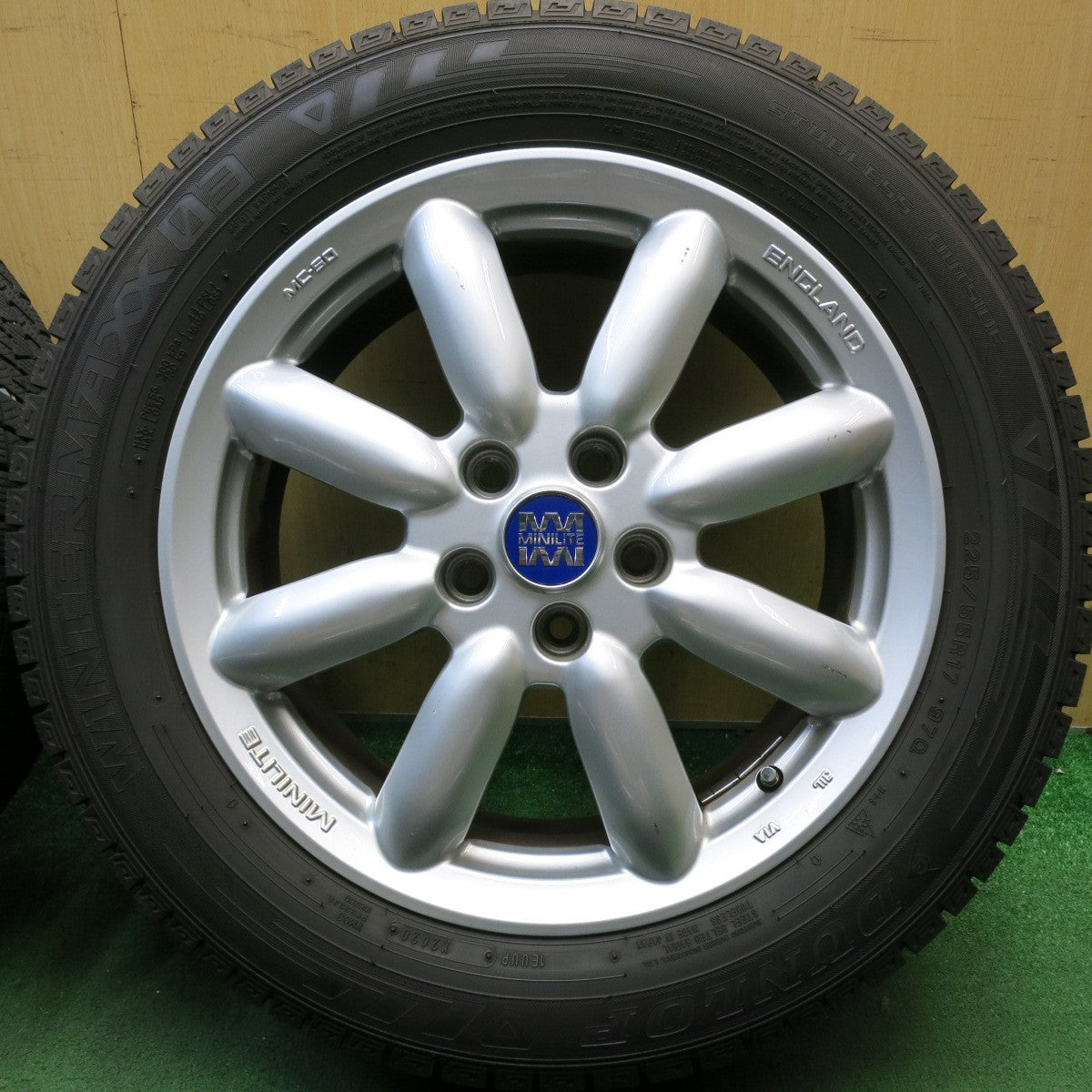 バリ溝！キレイ！9分◎ミニ 等 MINILITE MC-50 225/55R17 スタッドレス ダンロップ ウインターマックス 03 ミニライト 17インチ PCD112/5H◎6082207HAス