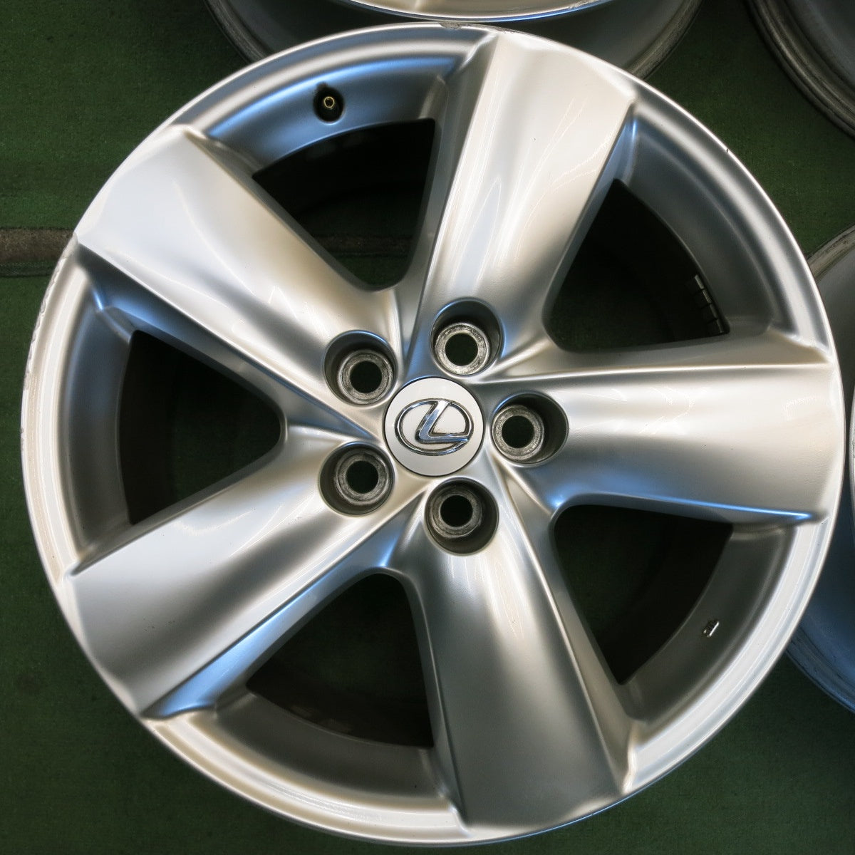4本価格★レクサス LS 460 バージョンS 純正 ホイール 19インチ 19×8J PCD120/5H★6070902HAホ