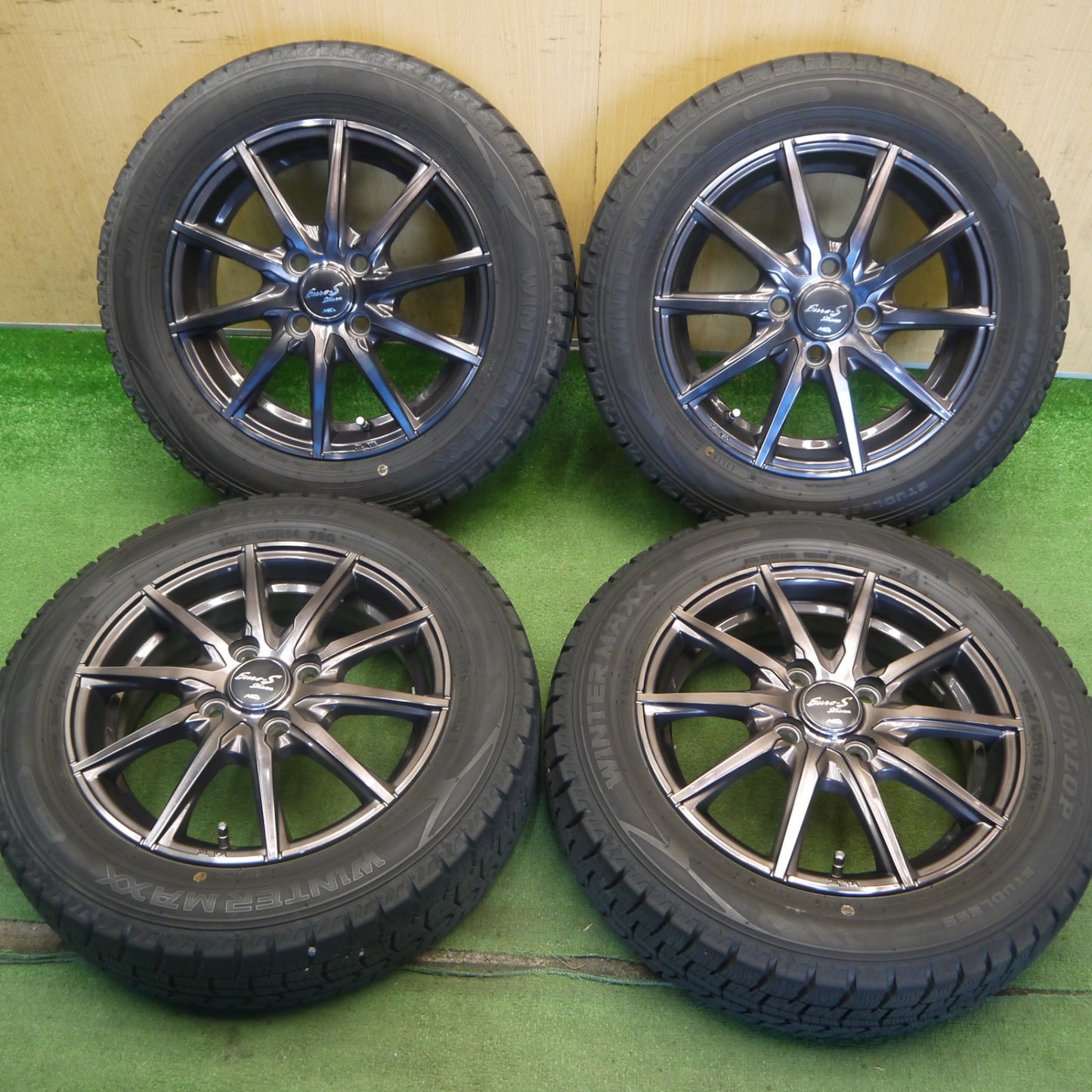 バリ溝！キレイ！9.5分◎スタッドレス 165/65R14 ダンロップ ウインターマックス WM02 Euro-S Stream MiD 14インチ ハスラー ルーミー タンク 等 PCD100/4H◎6071403Hス