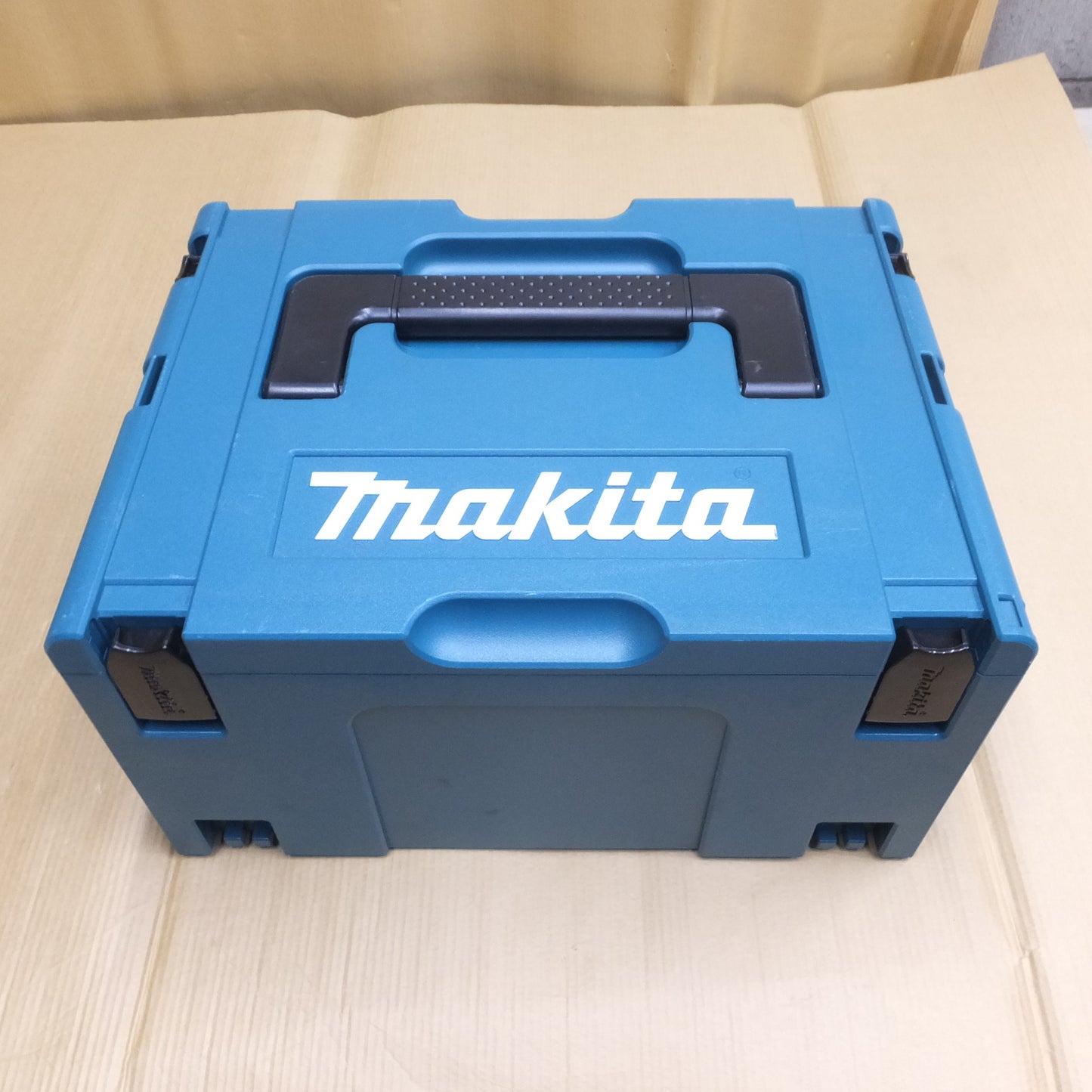 [送料無料] キレイ◆マキタ パワーソース キット マックパック XGT6 40V max 2口 急速 充電器 DC40RB バッテリー 2個 BL4050F ケース付き 電動 工具◆