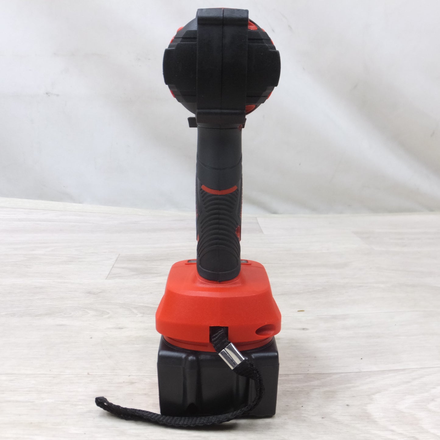 [送料無料] 美品！付属品付き◆JSD-HOPE 充電式 インパクト レンチ ブラシレス 21V 4.0Ah ケース ACアダプター バッテリー ドリルアタッチメント など 電動 工具◆