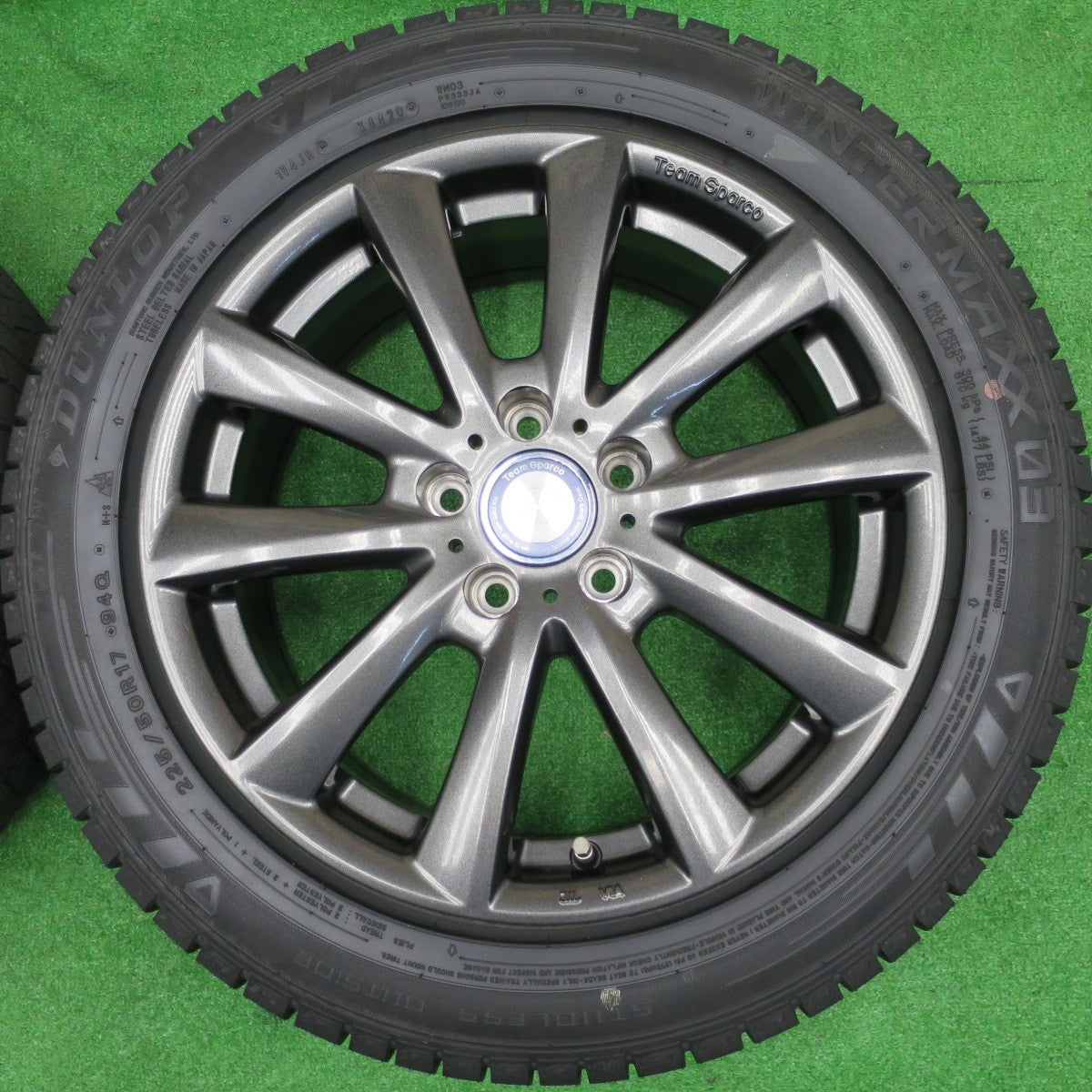 バリ溝！キレイ！9.5分★アウディ 等 225/50R17 スタッドレス ダンロップ ウインターマックス 03 Team Sparco チームスパルコ 17インチ PCD112/5H★5122903NKス