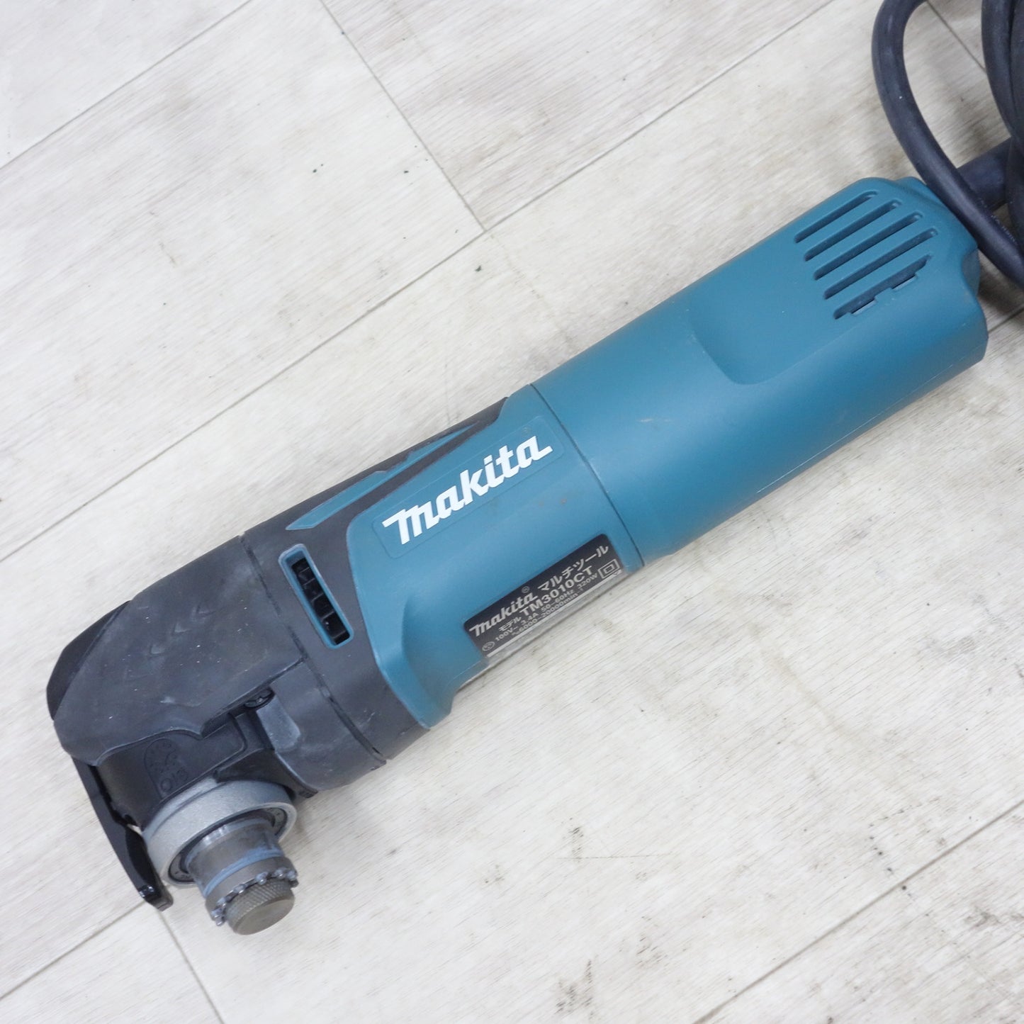 [送料無料] 付属品付き◆マキタ マルチツール TM3010CT 電動 工具 切削 切断 研磨 100V makita◆