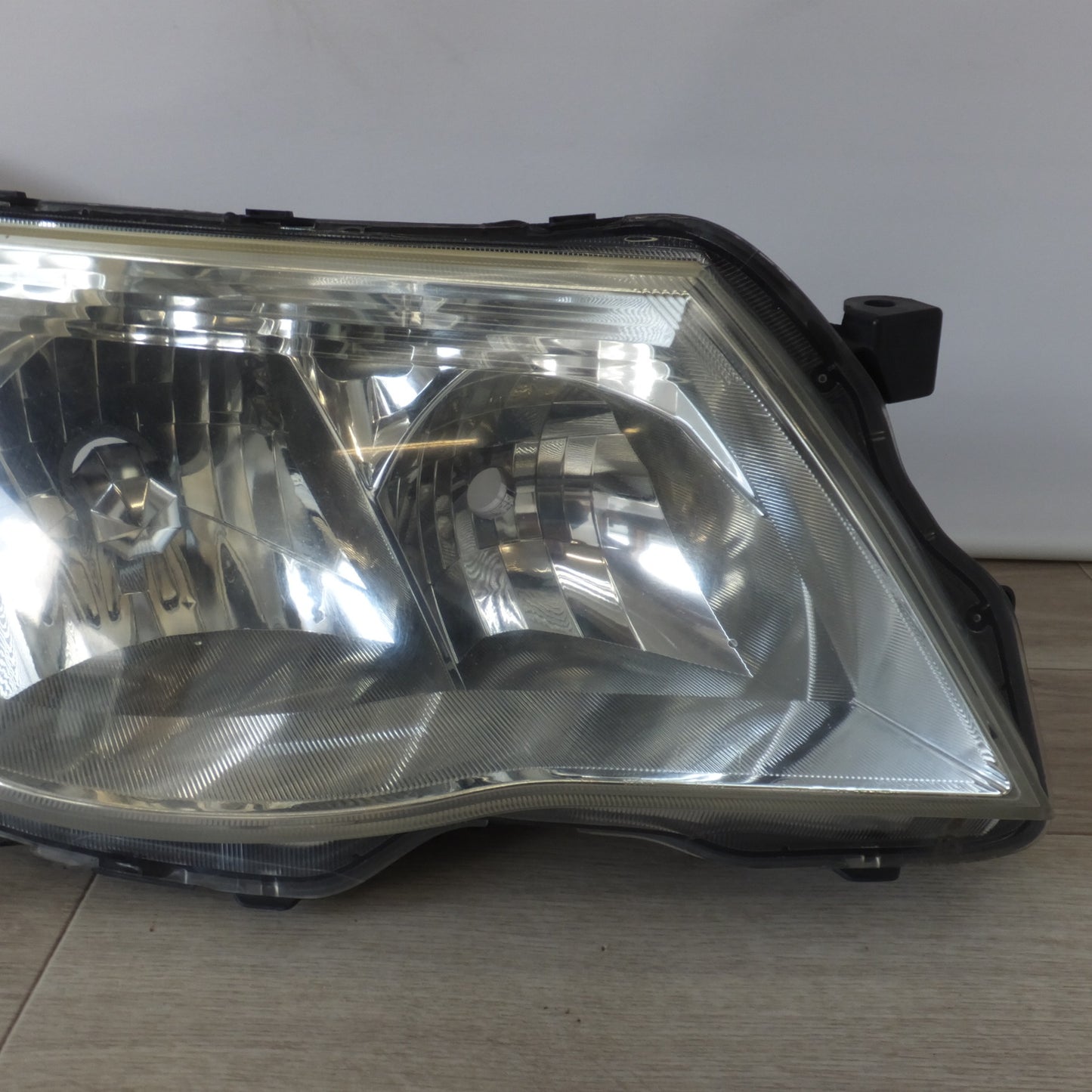 [送料無料] ★スバル SUBARU 純正 フォレスター SH5 SH9 ヘッドライト ICHIKOH 1825 R 右　HID球欠品★