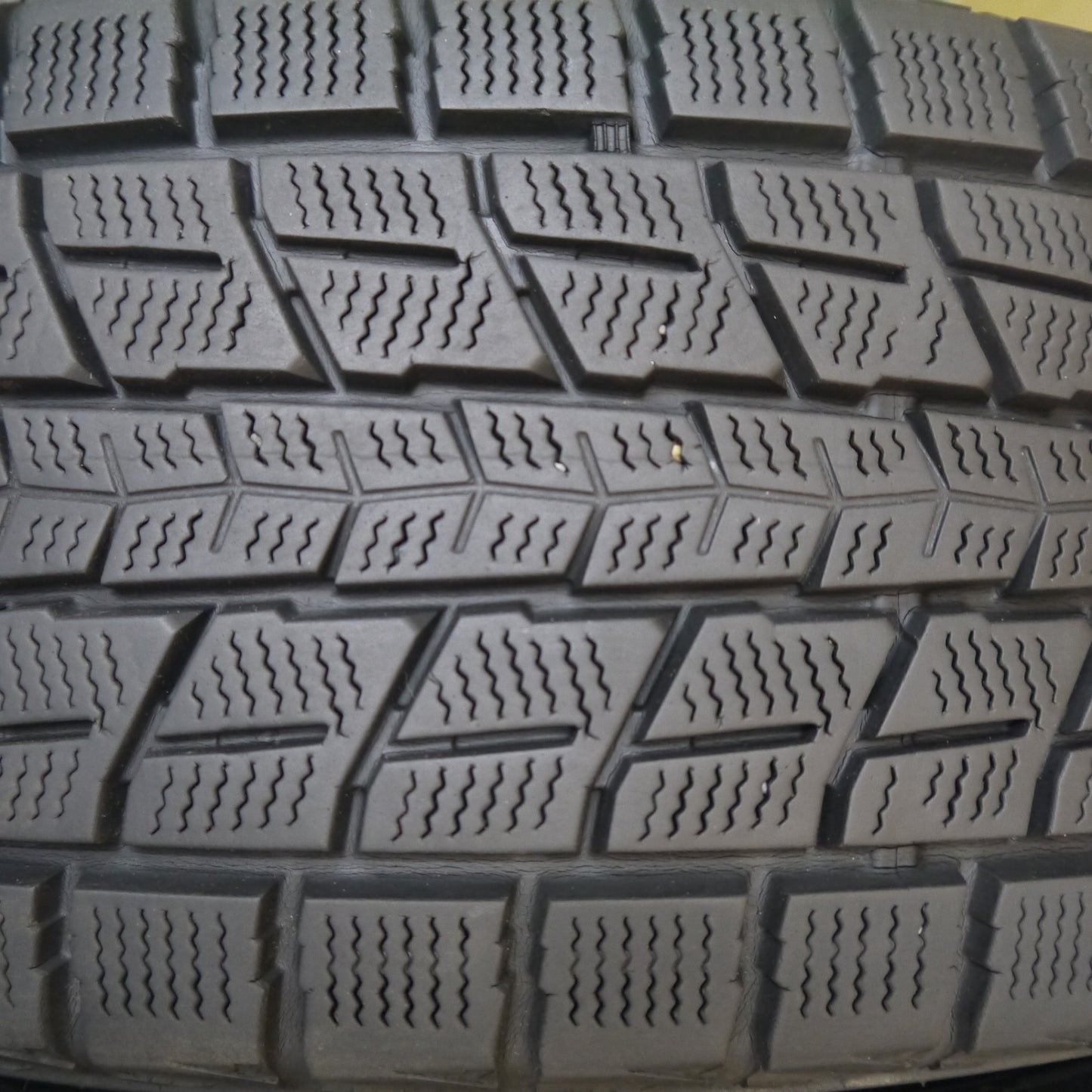 バリ溝！キレイ！8.5分★スタッドレス 225/65R17 ダンロップ ウインターマックス SJ8 MANARAY SPORT マナレイスポーツ 17インチ PCD114.3/5H★5071606Hス