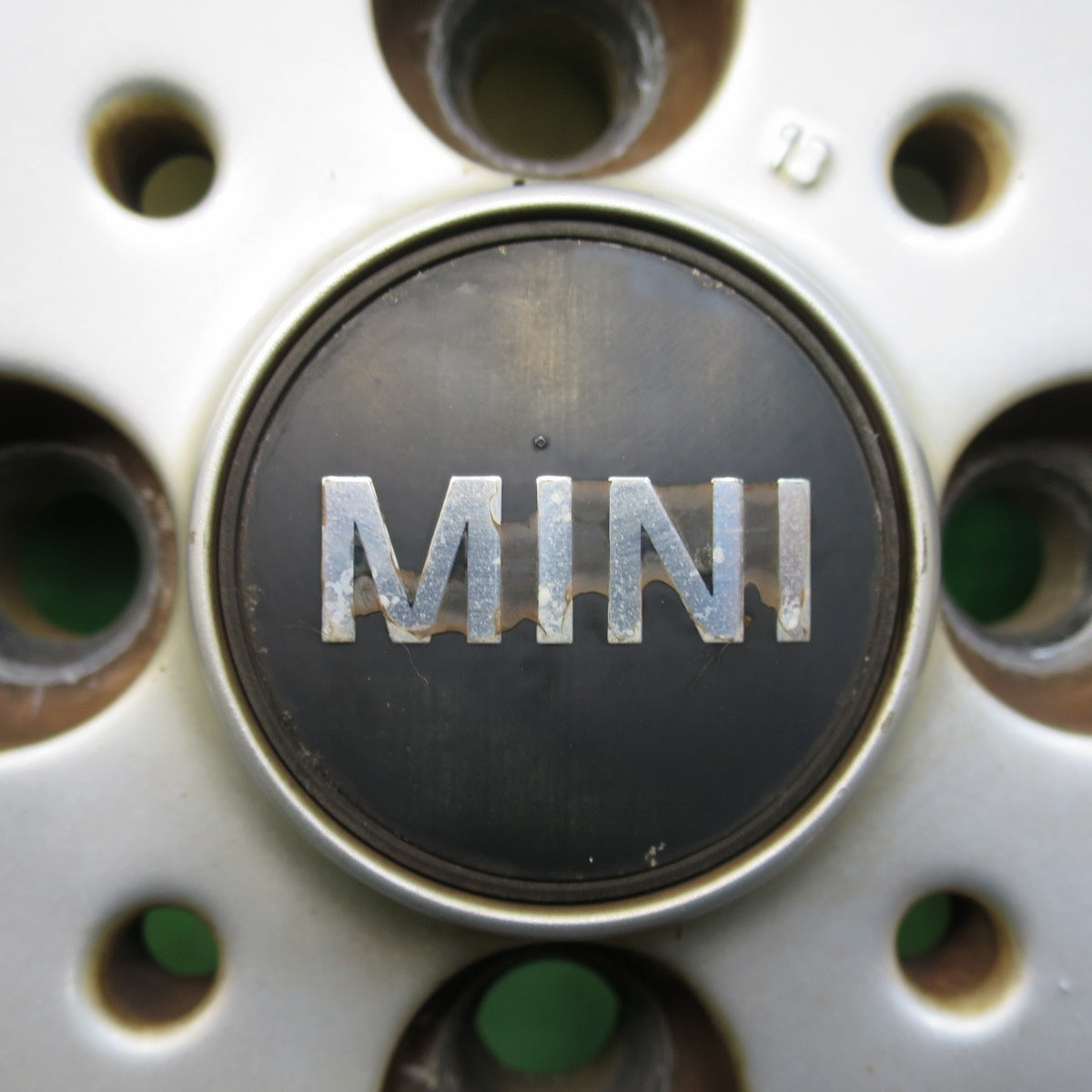 [送料無料] バリ溝！9分★MINI ミニ 純正 175/65R15 ミシュラン エナジーセイバー4 15インチ PCD100/4H★4112702イノ