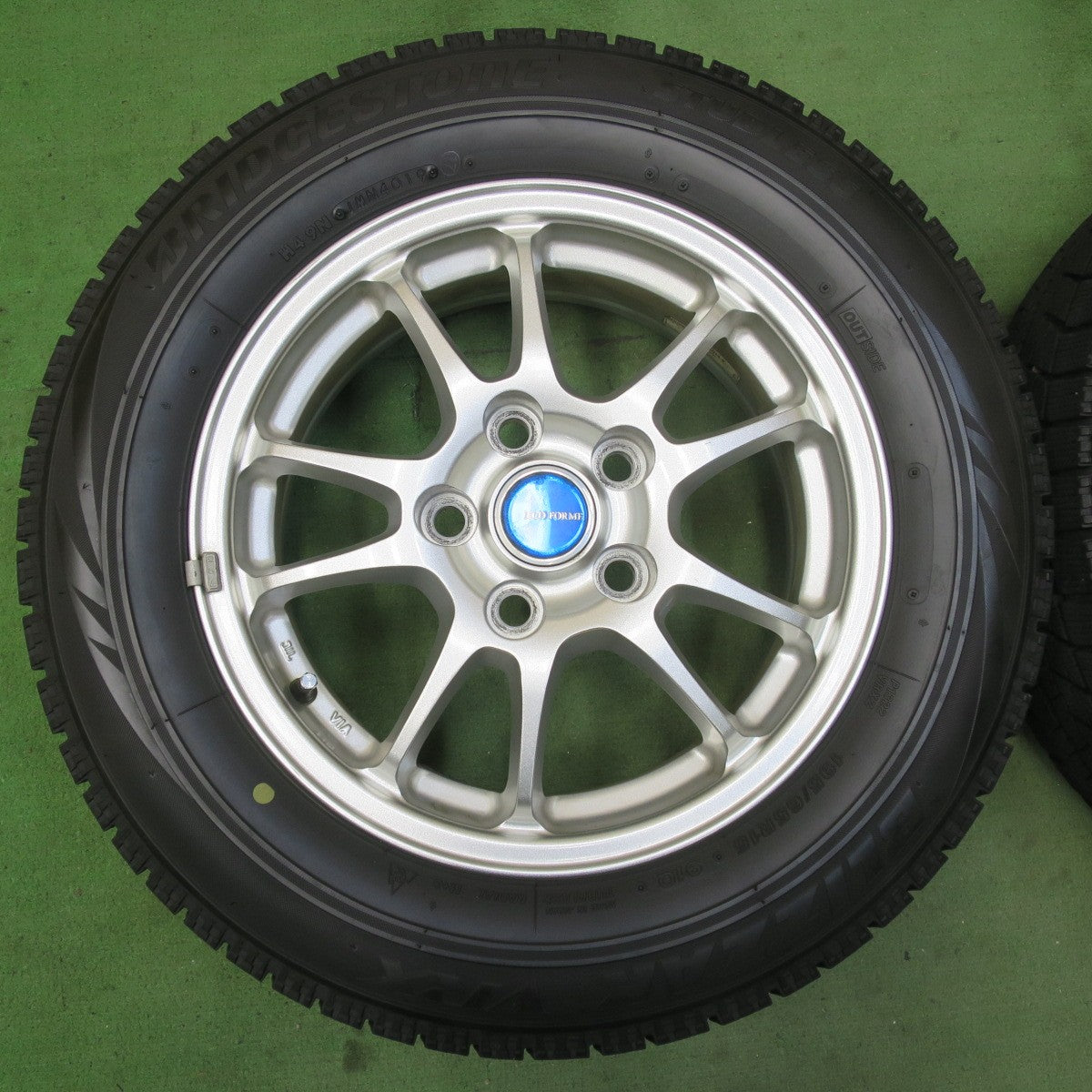 4本価格★スタッドレス 195/65R15 ブリヂストン ブリザック VRX ECO FORME エコフォルム 15インチ PCD114.3/5H★5100603イス