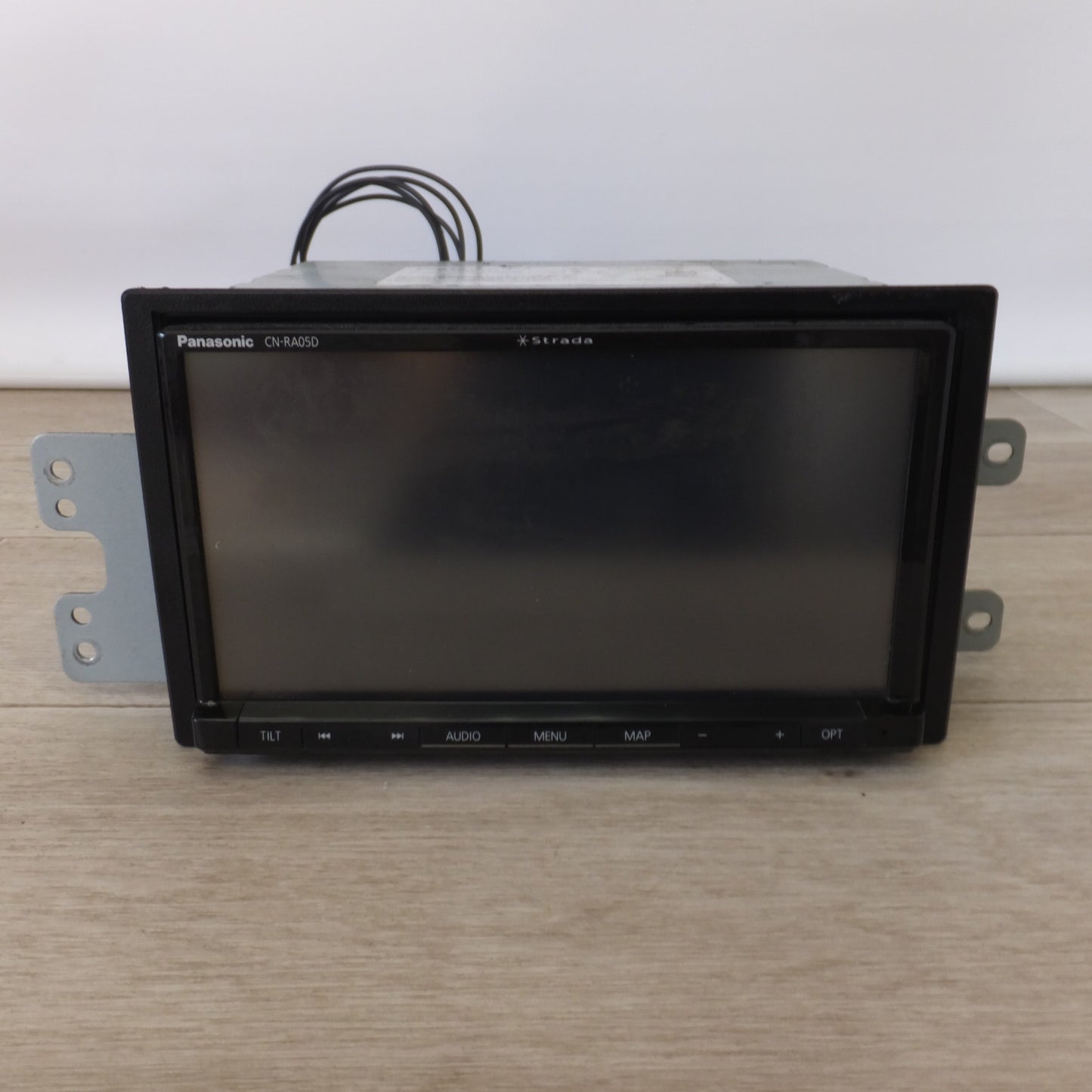 [送料無料] ★パナソニック Panasonic SDカーナビステーション Strada CN-RA05D(10★
