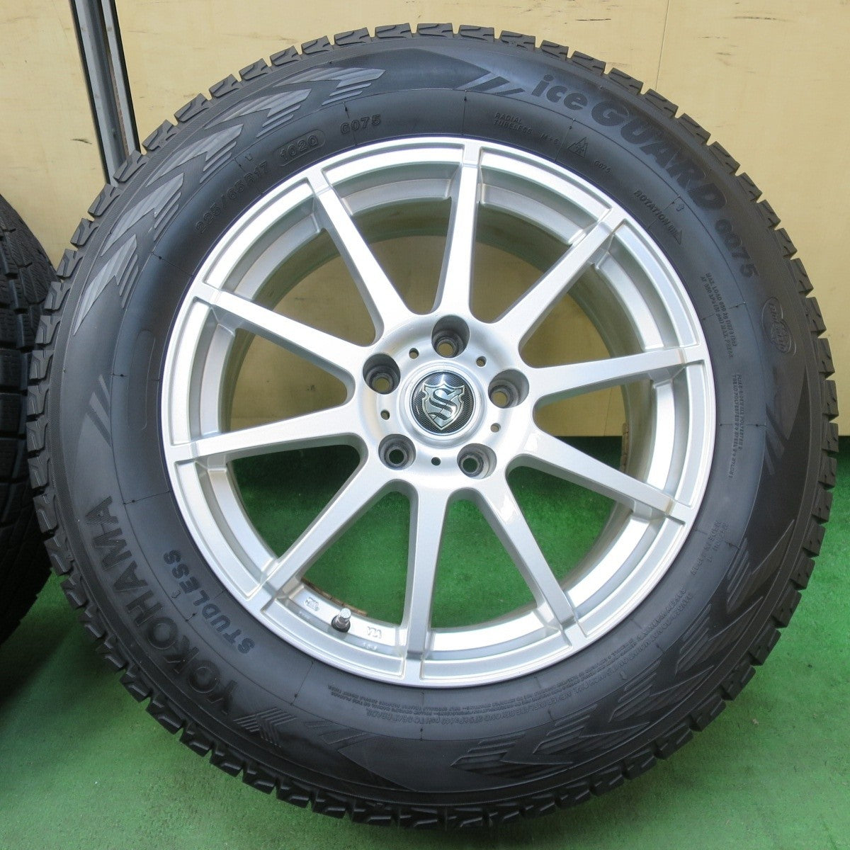 バリ溝！9.5分★スタッドレス 225/65R17 ヨコハマ アイスガード G075 社外 アルミ 17インチ PCD114.3/5H★5012514イス