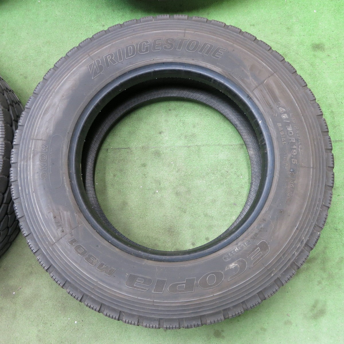 バリ溝！25年！9.5分★トラック タイヤ 245/70R19.5 136/134J ブリヂストン エコピア M801Ⅱ ミックス オールシーズン 19.5インチ★5122906ナスタ
