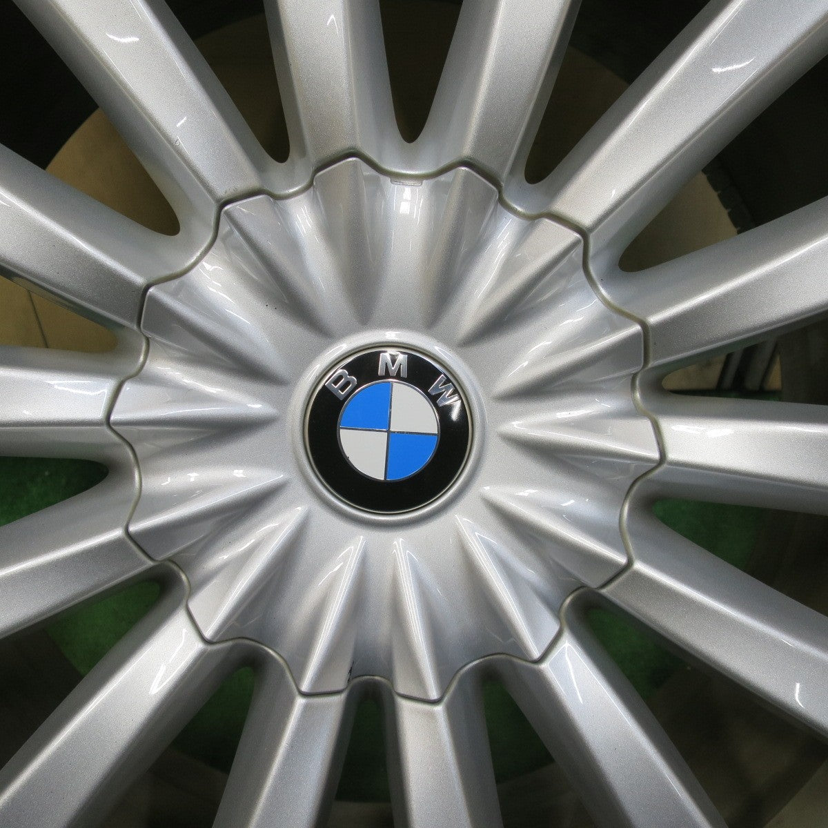 バリ溝！22年！9分★BMW 7シリーズ G11 G12 純正 245/45R19 275/40R19 スタッドレス ブリヂストン ブリザック VRX3 19インチ PCD112/5H★5042611イス