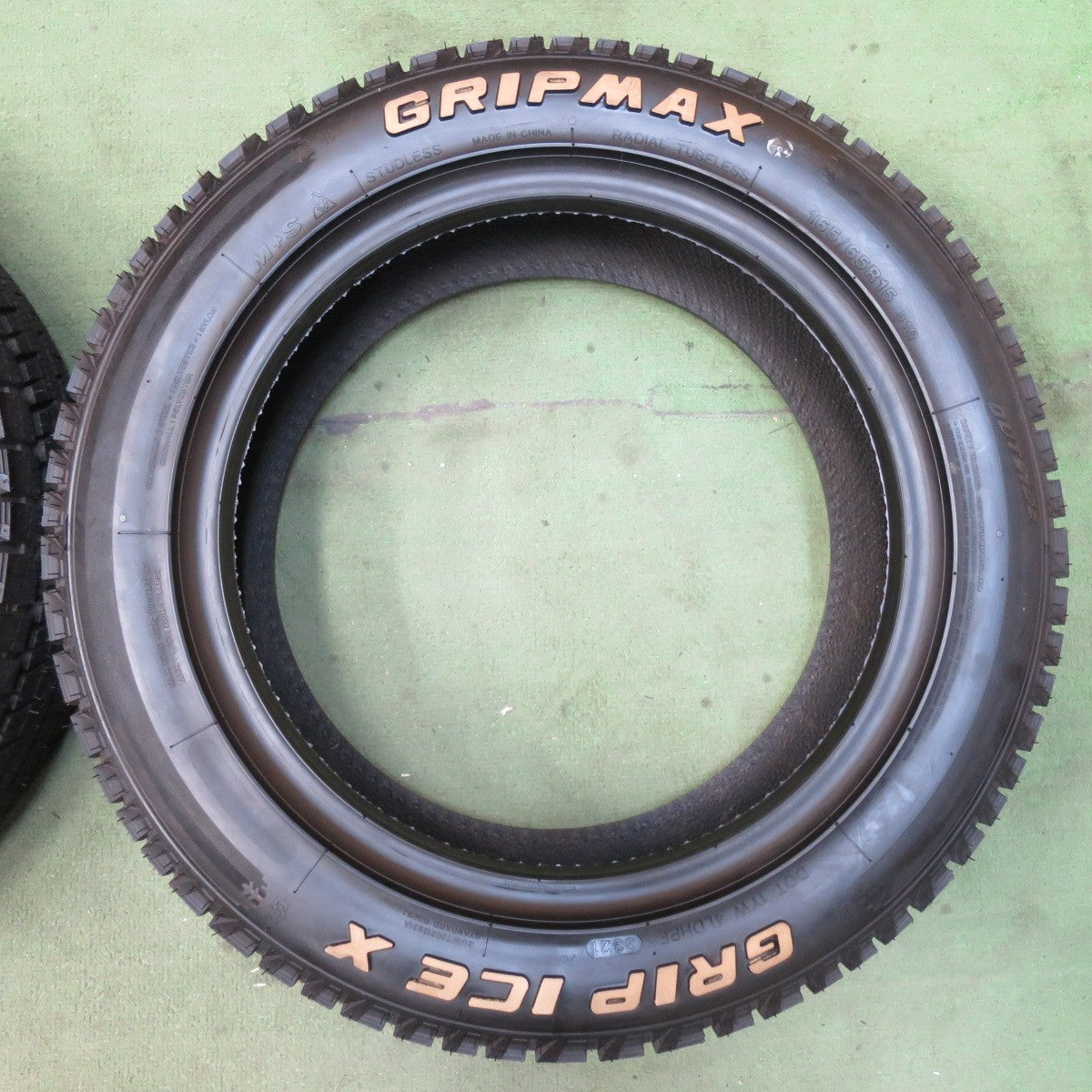 未使用！21年★スタッドレス 165/65R15 グリップマックス GRIP ICE X ホワイトレター タイヤ 15インチ タフト ソリオ デリカD:2 等★5102511イスタ