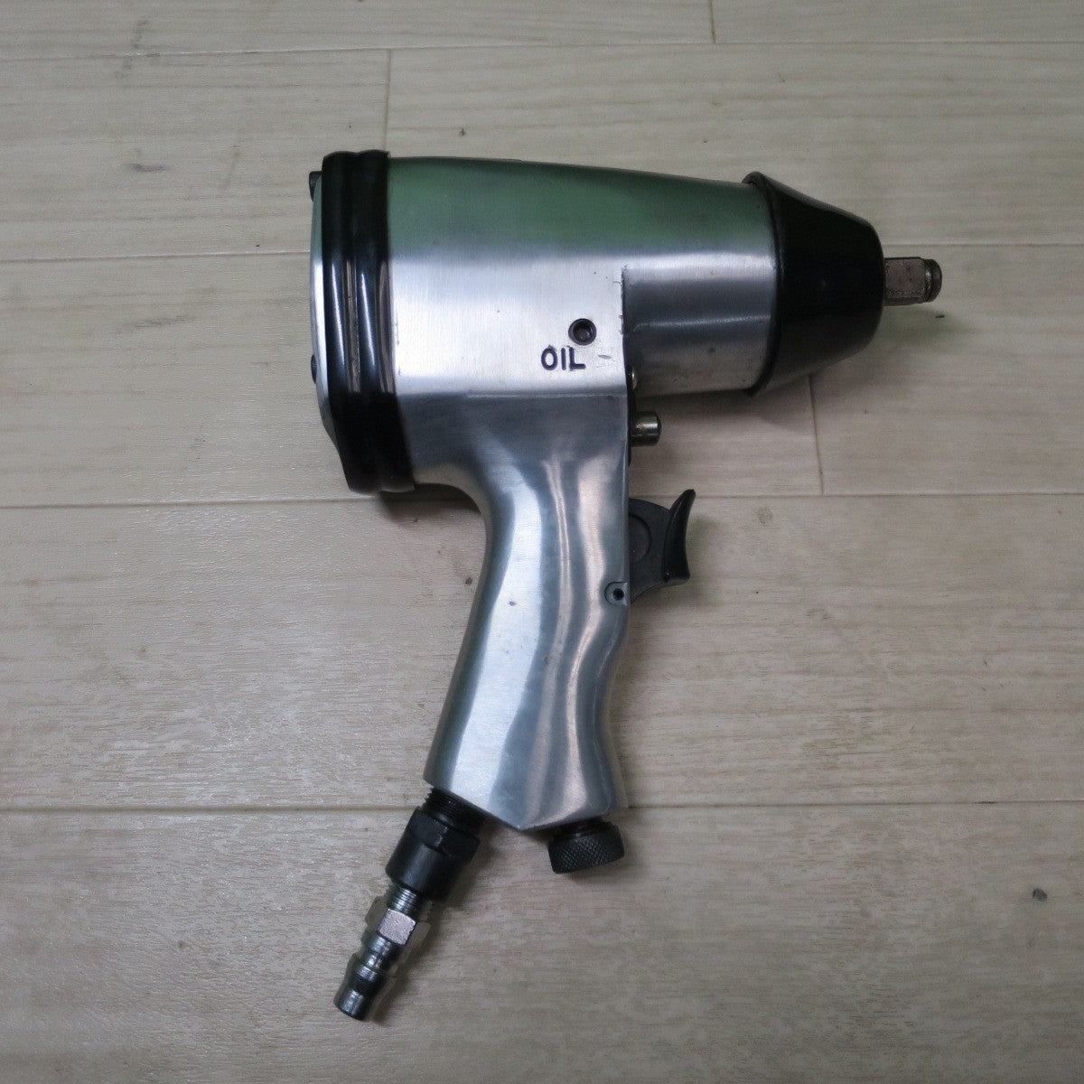 [送料無料] ☆GREATTOOL エアーインパクトレンチ 1/2 インチ SQ AIR IMPACT WRENCH エアー ツール 工具12.7mm グレートツール 型番 不明☆