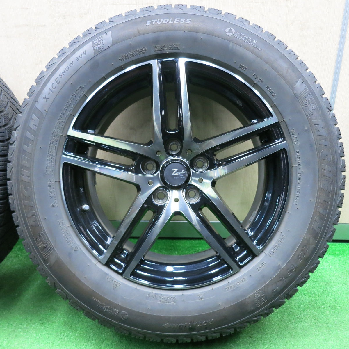 [送料無料] バリ溝！21年！キレイ！8.5分★スタッドレス 225/65R17 ミシュラン X-ICE SNOW SUV Zmeist VS-1 17インチ PCD114.3/5H★4112204NJス