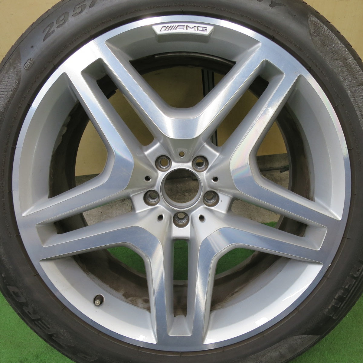 キレイ！1本★ベンツ GLS 350d 純正 AMG 295/40R21 ピレリ PZERO TM Pゼロ 21インチ PCD112/5H★6013113ナノ