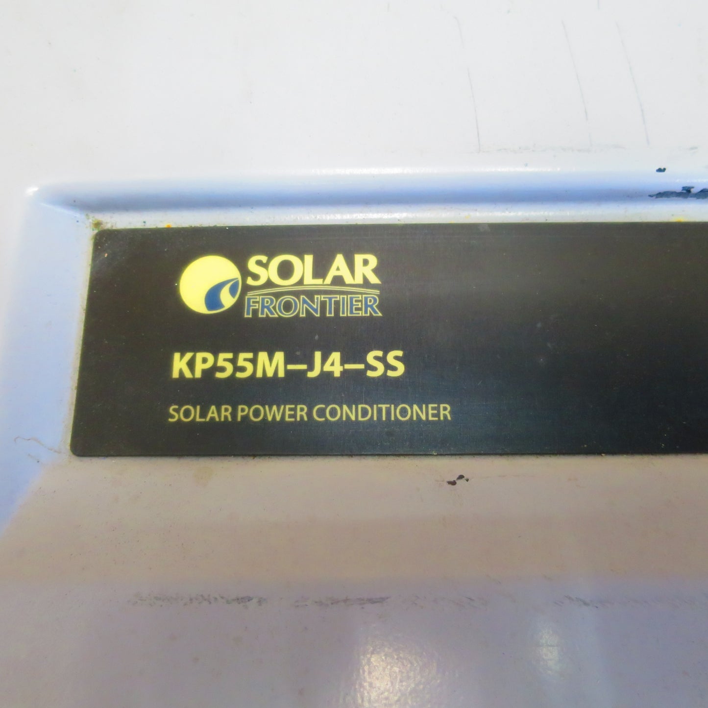 [送料無料] ☆オムロン ソーラー パワーコンディショナー KP55M-J4-SS SOLAR FRONTIER☆