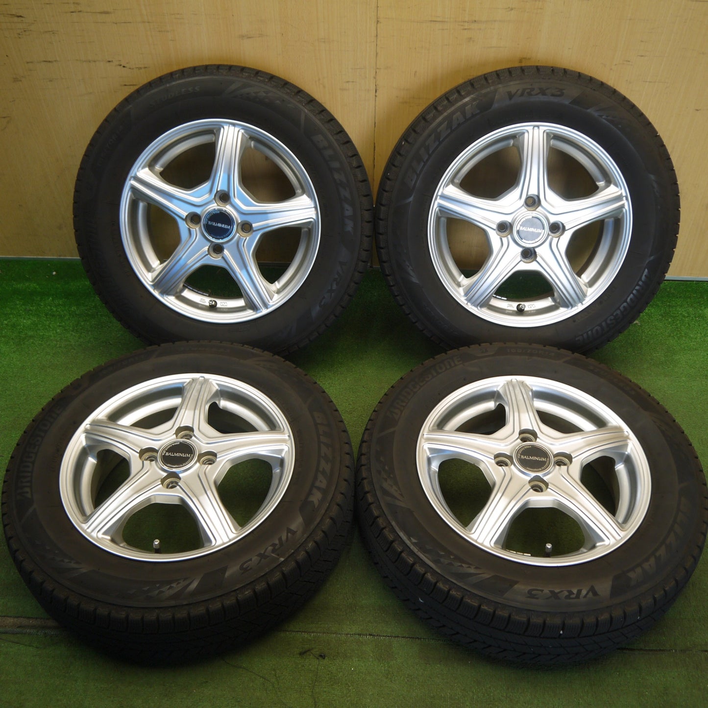 キレイ★スタッドレス 165/70R14 ブリヂストン ブリザック VRX3 BALMINUM VR5 バルミナ 14インチ PCD100/4H★6052008Hス