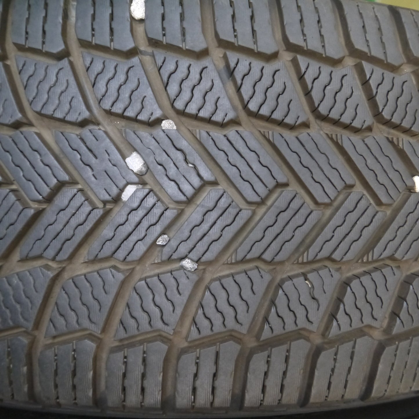 *送料無料* バリ溝！22年！9.5分以上★スタッドレス 225/65R17 ミシュラン X-ICE SNOW SUV タイヤ 17インチ レクサス NX ハリアー RAV4 等★4091305Hスタ