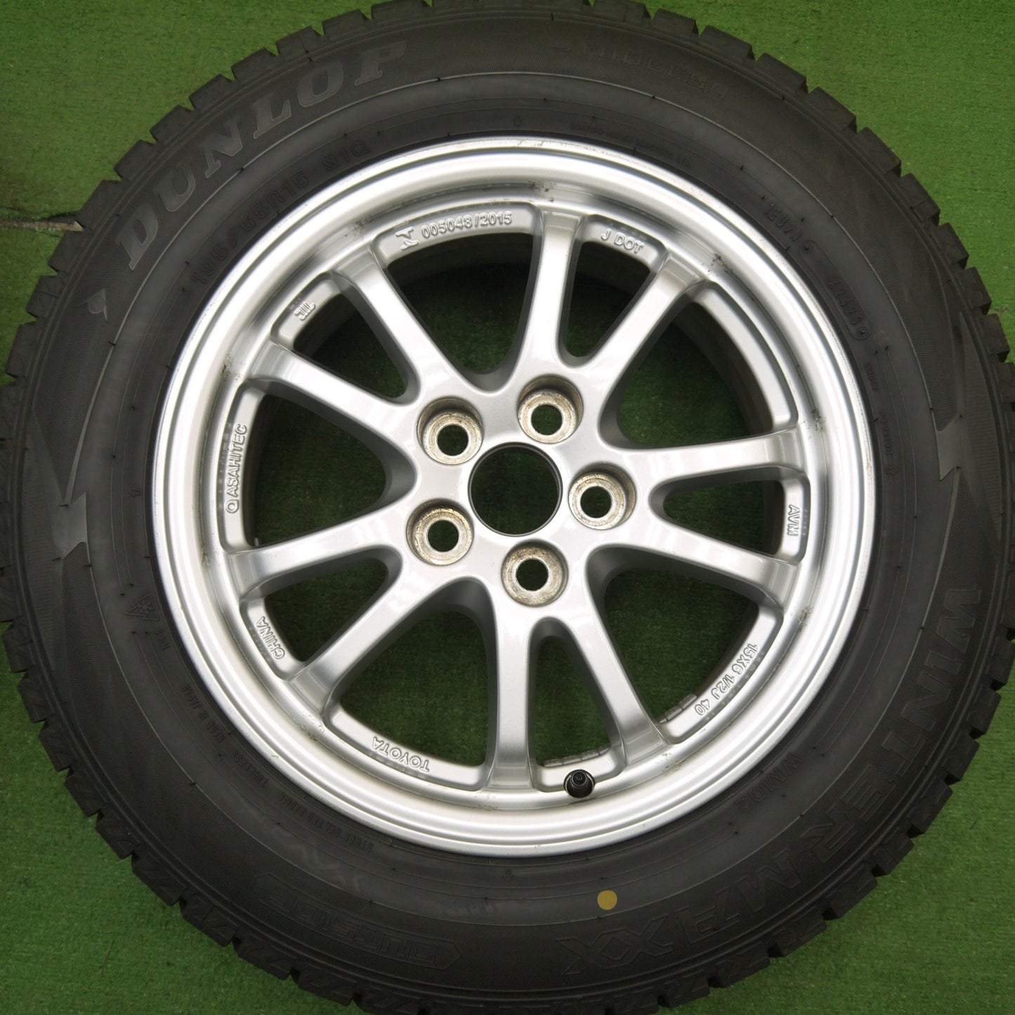 バリ溝！23年！9.5分★トヨタ 50系 プリウス 純正 195/65R15 スタッドレス ダンロップ ウインターマックス WM02 15インチ PCD100/5H★5042306Hス
