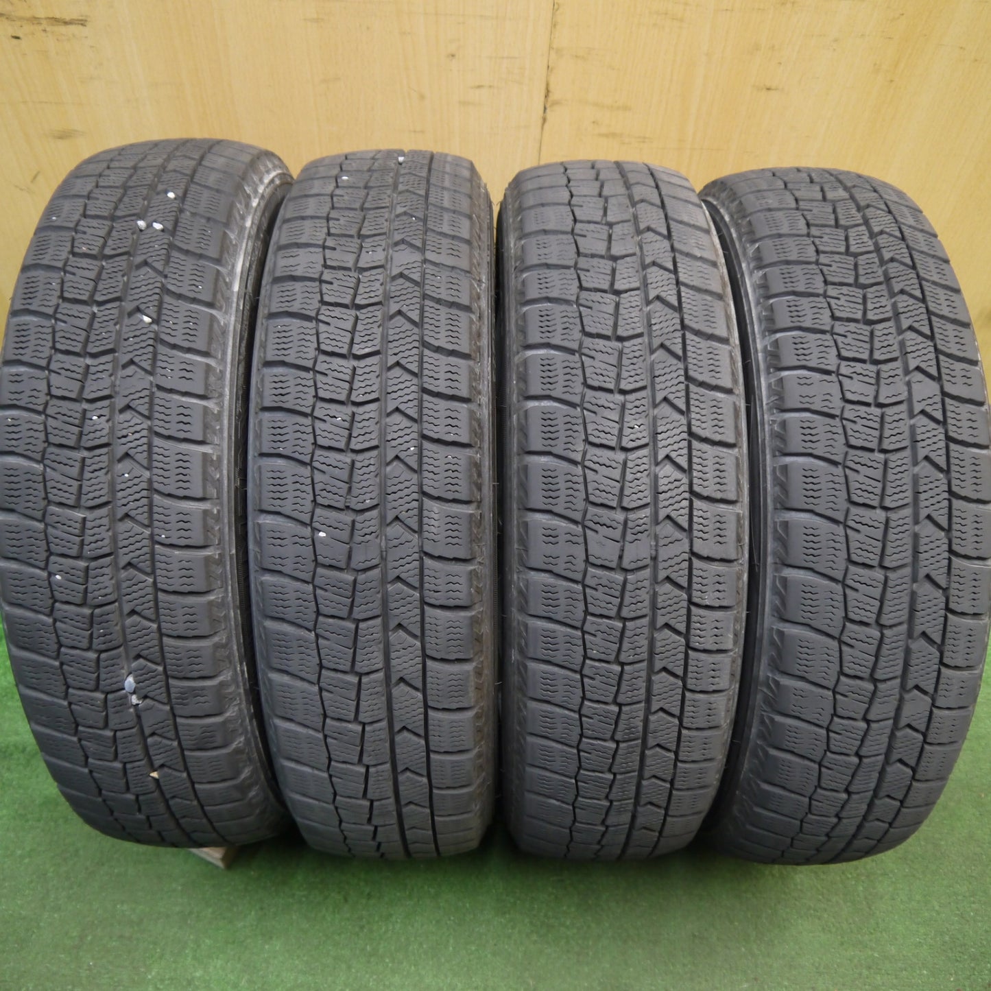 バリ溝！22年！8.5分★スタッドレス 155/65R14 ダンロップ ウインターマックス WM02 STRANGER ストレンジャー 14インチ PCD100/4H★5040902Hス