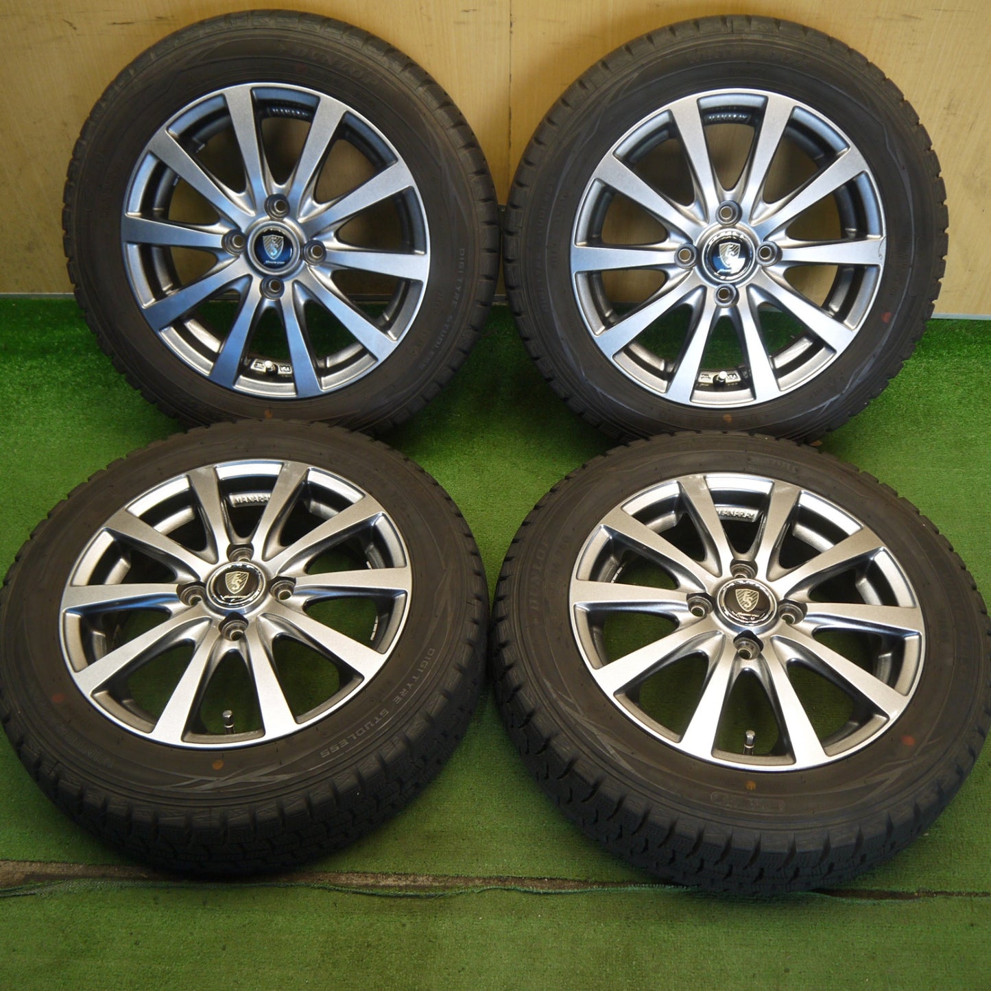 バリ溝！キレイ！9.5分以上◎スタッドレス 155/65R14 ダンロップ ウインターマックス WM01 MANARAY SPORT マナレイ スポーツ 14インチ PCD100/4H◎6070707Hス