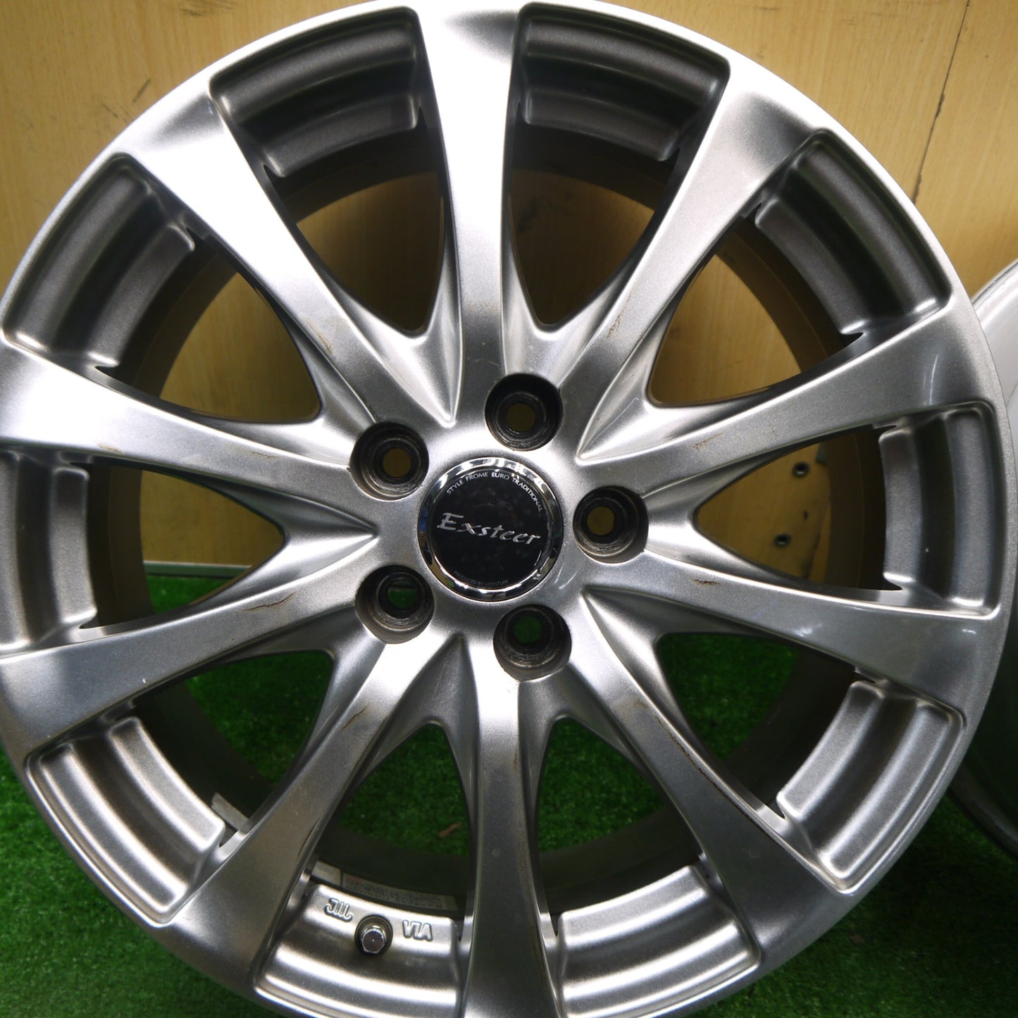 4本価格★プリウス ウィッシュ カローラ 等 Exsteer HOTSTUFF 16インチ エクスター ホットスタッフ 16×6.5J PCD100/5H★5120907Hホ