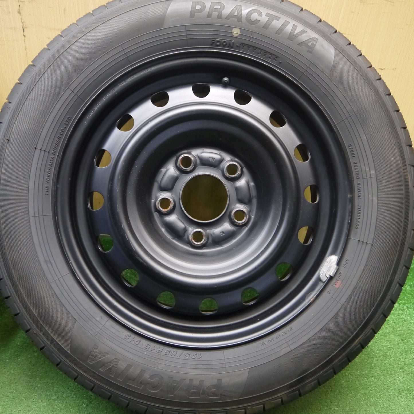 バリ溝！24年！キレイ！ほぼ10分★195/65R15 プラクティバ ヨコハマ スチール ホイール 15インチ PCD114.3/5H★6033007Hノ