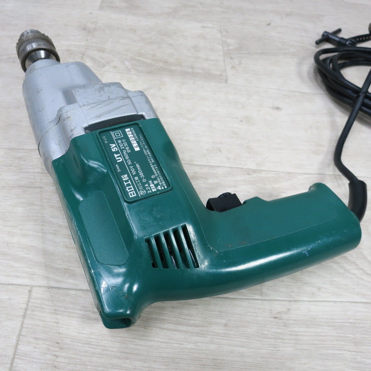 [送料無料] ◆日立工機 5mm タッパ 100V UT5V 本体のみ 鋼材 タップ固定 ねじ切り ネジ立て 切削 タッパー 電動 工具◆