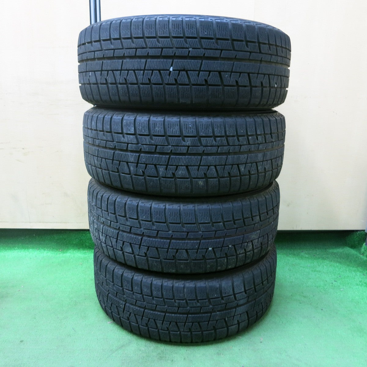 [送料無料] バリ溝！8.5分★BMW 等 阿部商会 Eurodesign 205/55R16 スタッドレス ヨコハマ アイスガード iG50 プラス PCD120/5H★4102902SYス