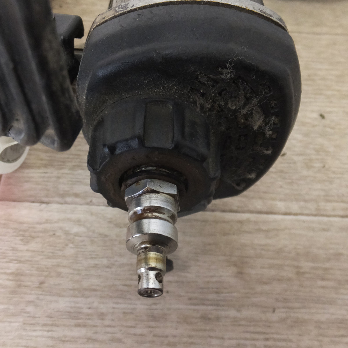 ★ハイコーキ HiKOKI 41mm 高圧ねじ打機 WF4HS(?)(3)　1.76～2.26MPa　使用ねじ SV3925H(D)～SV4241H(J)★