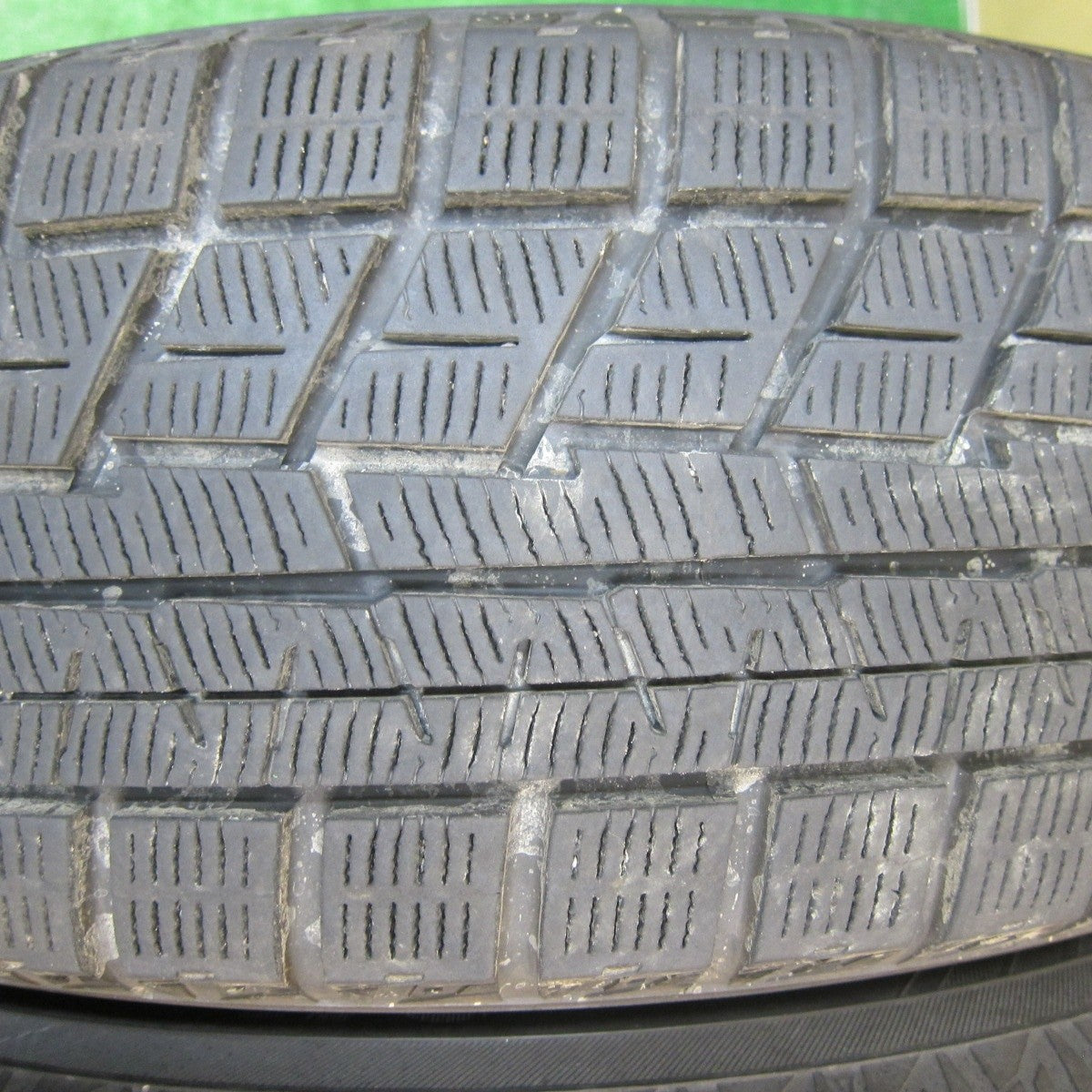 バリ溝！21年！9.5分★スタッドレス 185/65R15 ヨコハマ アイスガード iG60 VELVA SPORTZ ヴェルヴァ スポーツ 15インチ PCD100/4H★5031401TNス