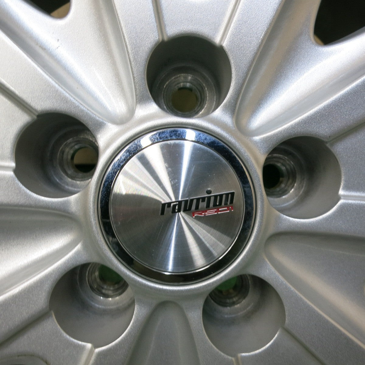 [送料無料] 4本価格★プリウス 等 ravrion RS01 ラブリオン 15インチ ホイール 15×6J PCD100/5H★5021912SYホ