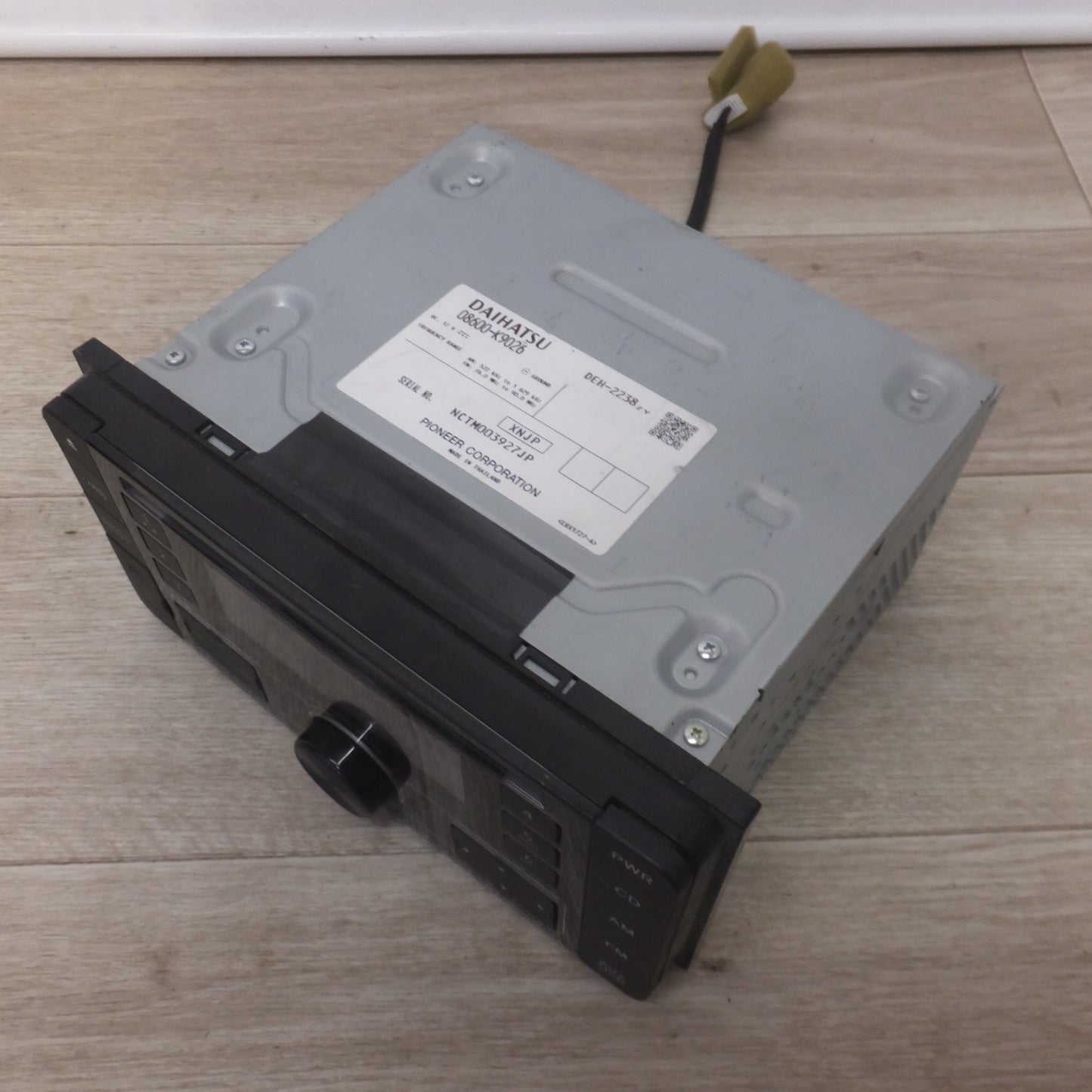 [送料無料] ★パイオニア製 ダイハツ 純正 ワイド CD/USB チューナー CUP-W64D 08600-K9026 DEH-2238ZY(67★