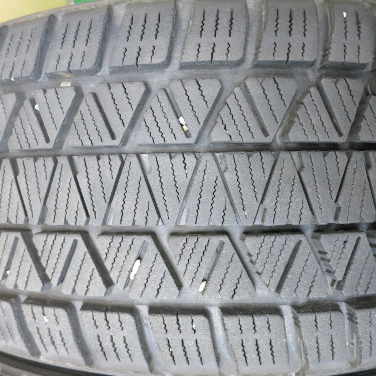 バリ溝！21年！キレイ！9分★トヨタ 80系 ハリアー 純正 225/55R19 スタッドレス ブリヂストン ブリザック DM-V3 19インチ PCD114.3/5H★5050514HAス