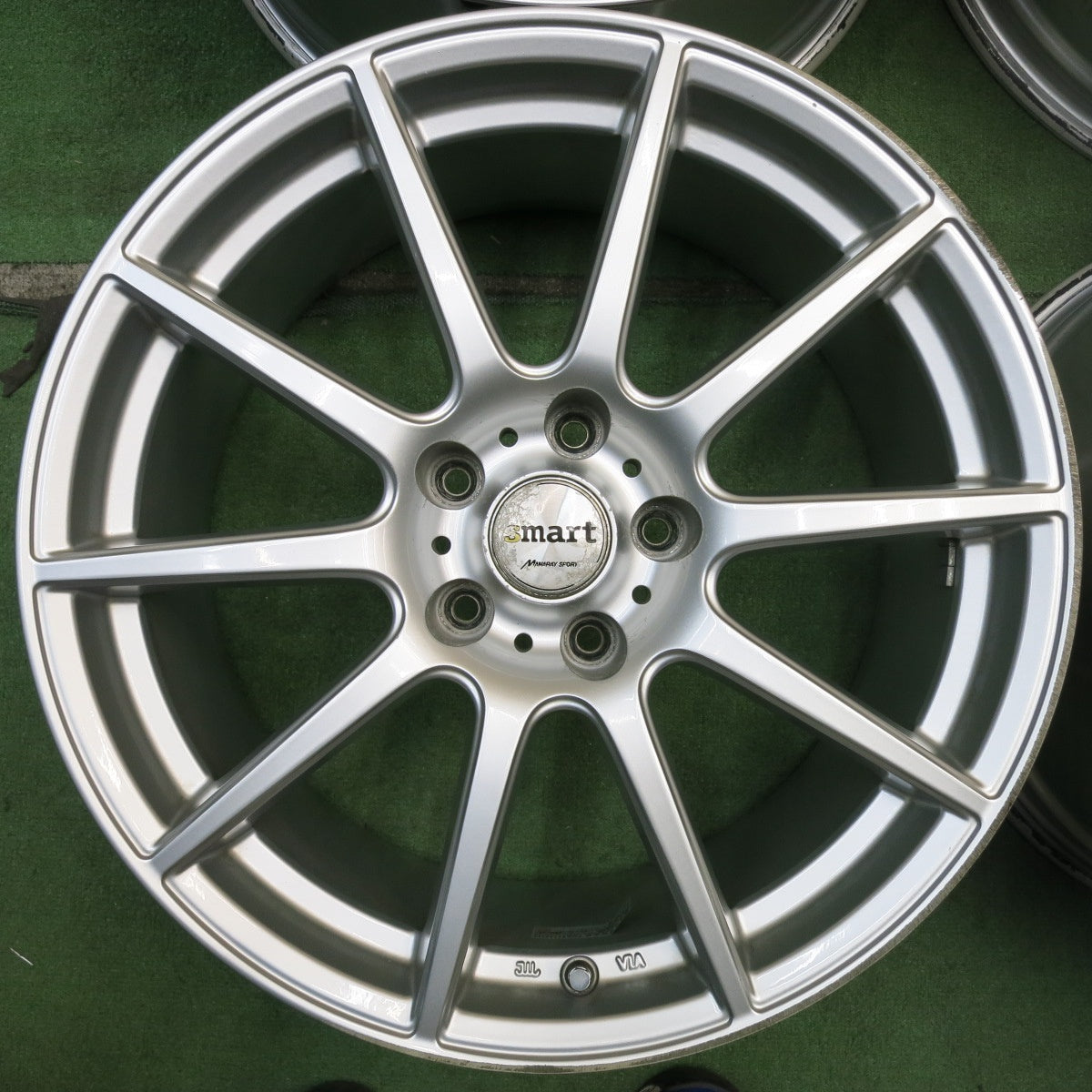 4本価格★smart MANARAY SPORT 18インチ ホイール スマート マナレイ スポーツ 18×8J PCD114.3/5H★6062402HAホ
