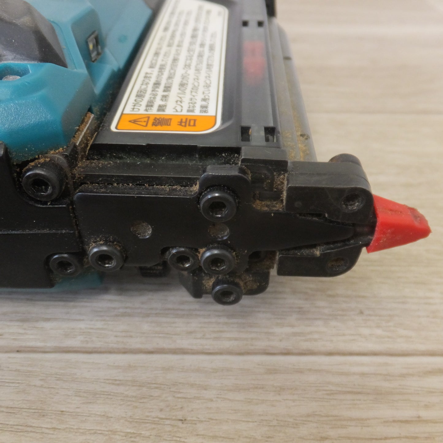 [送料無料] ★マキタ makita 充電式ピンタッカ PT353D 18V 本体のみ★
