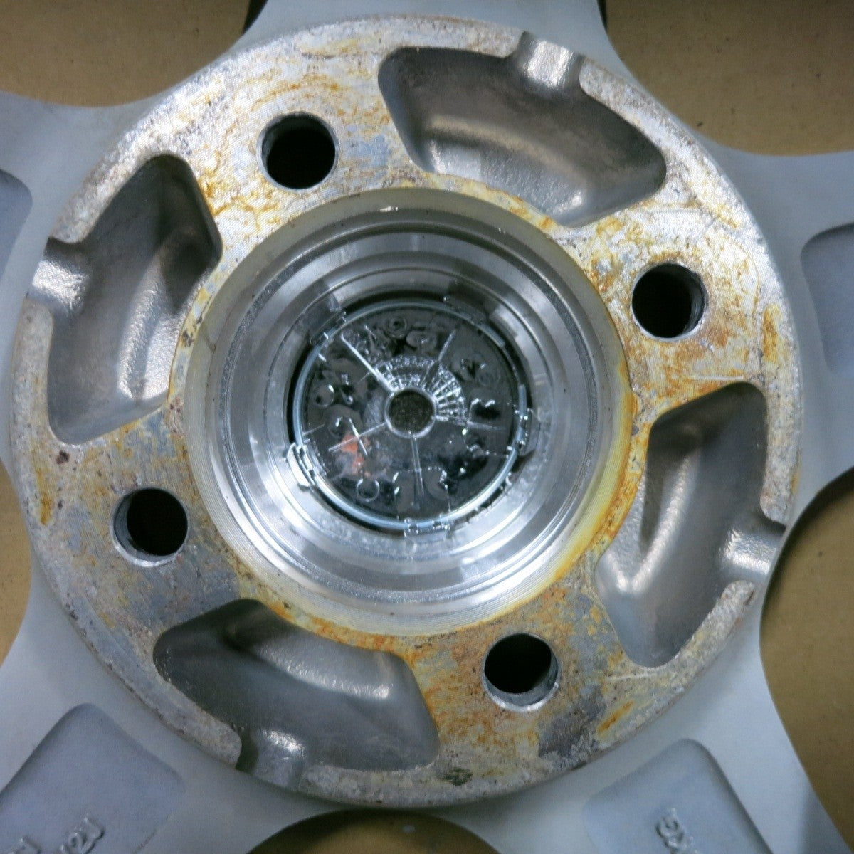 キレイ★LEBEN レーベン 14インチ ホイール 14×5.5J PCD100/4H★5021410SYホ