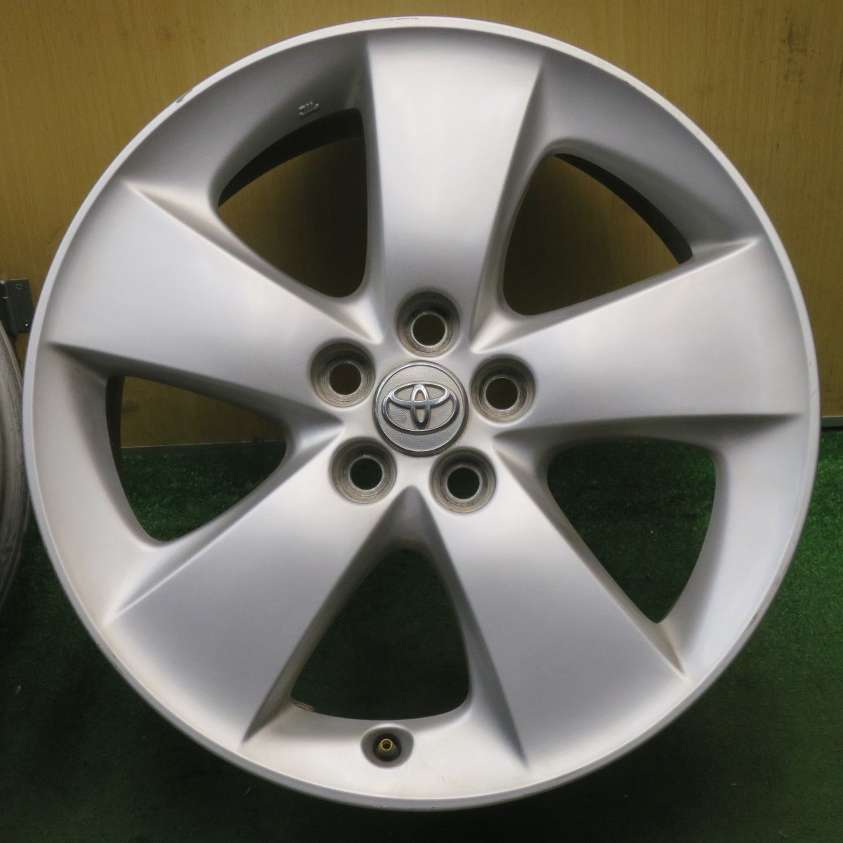 4本価格★トヨタ 30系 プリウス S G ツーリング 純正 ホイール 17インチ 17×7J PCD100/5H★5100603NJホ